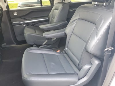 2027 Lincoln Navigator L Reserve