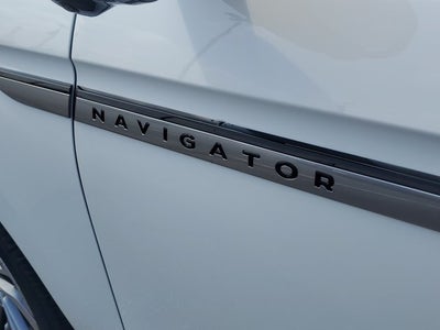 2027 Lincoln Navigator L Reserve