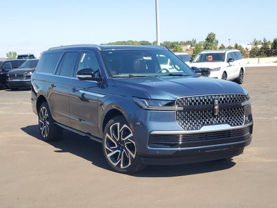 2027 Lincoln Navigator L Reserve