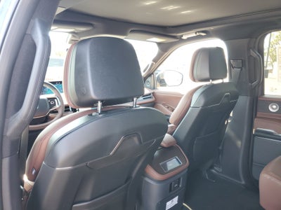 2027 Lincoln Navigator L Reserve