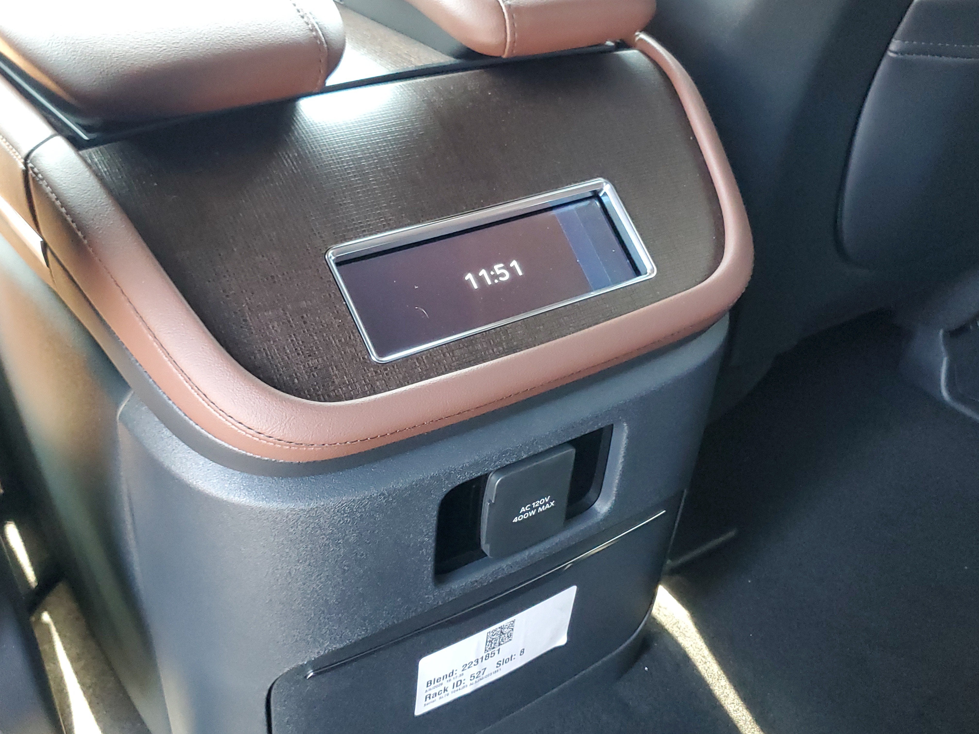2027 Lincoln Navigator L Reserve
