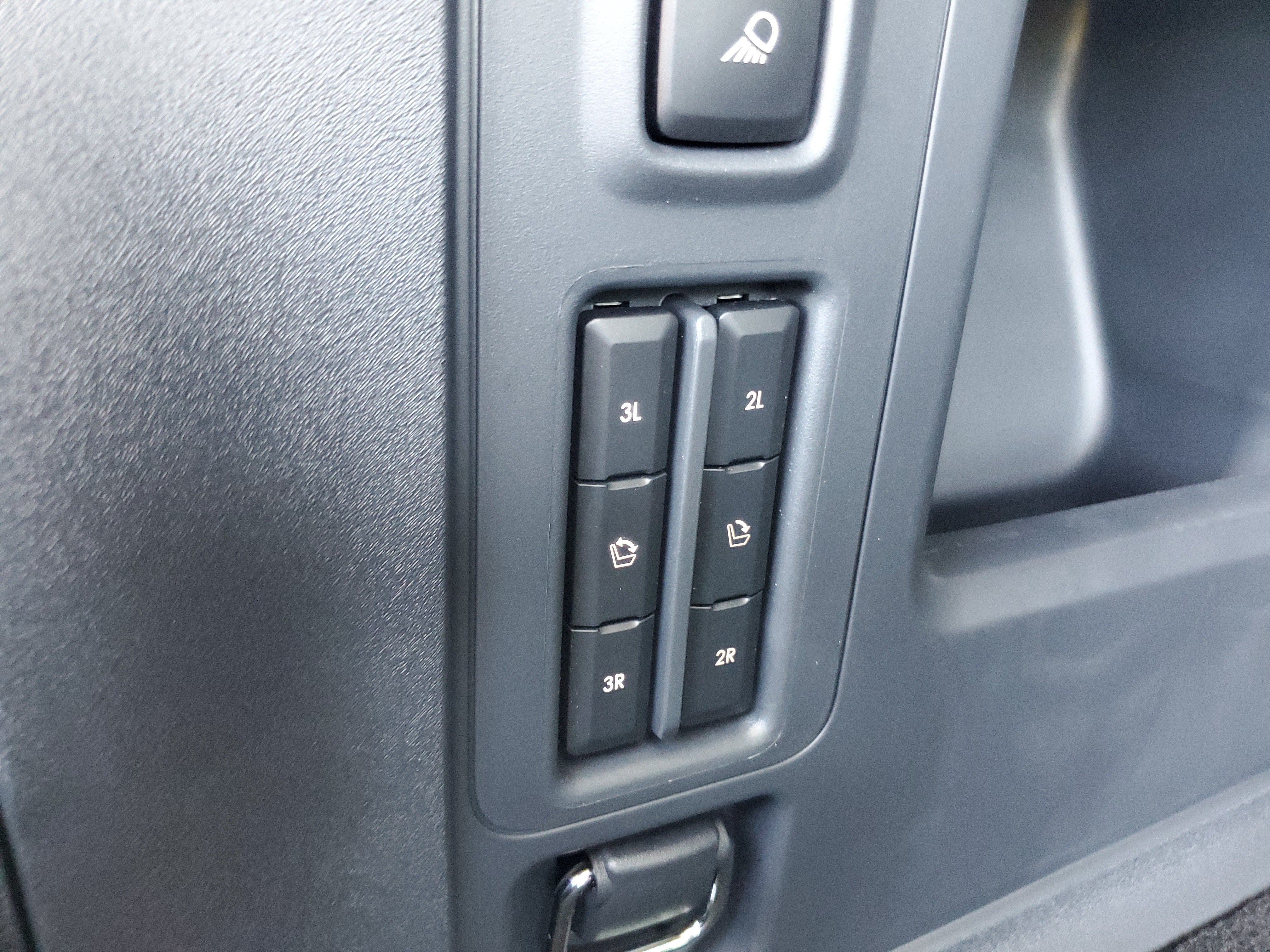 2027 Lincoln Navigator L Reserve