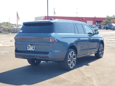 2027 Lincoln Navigator L Reserve