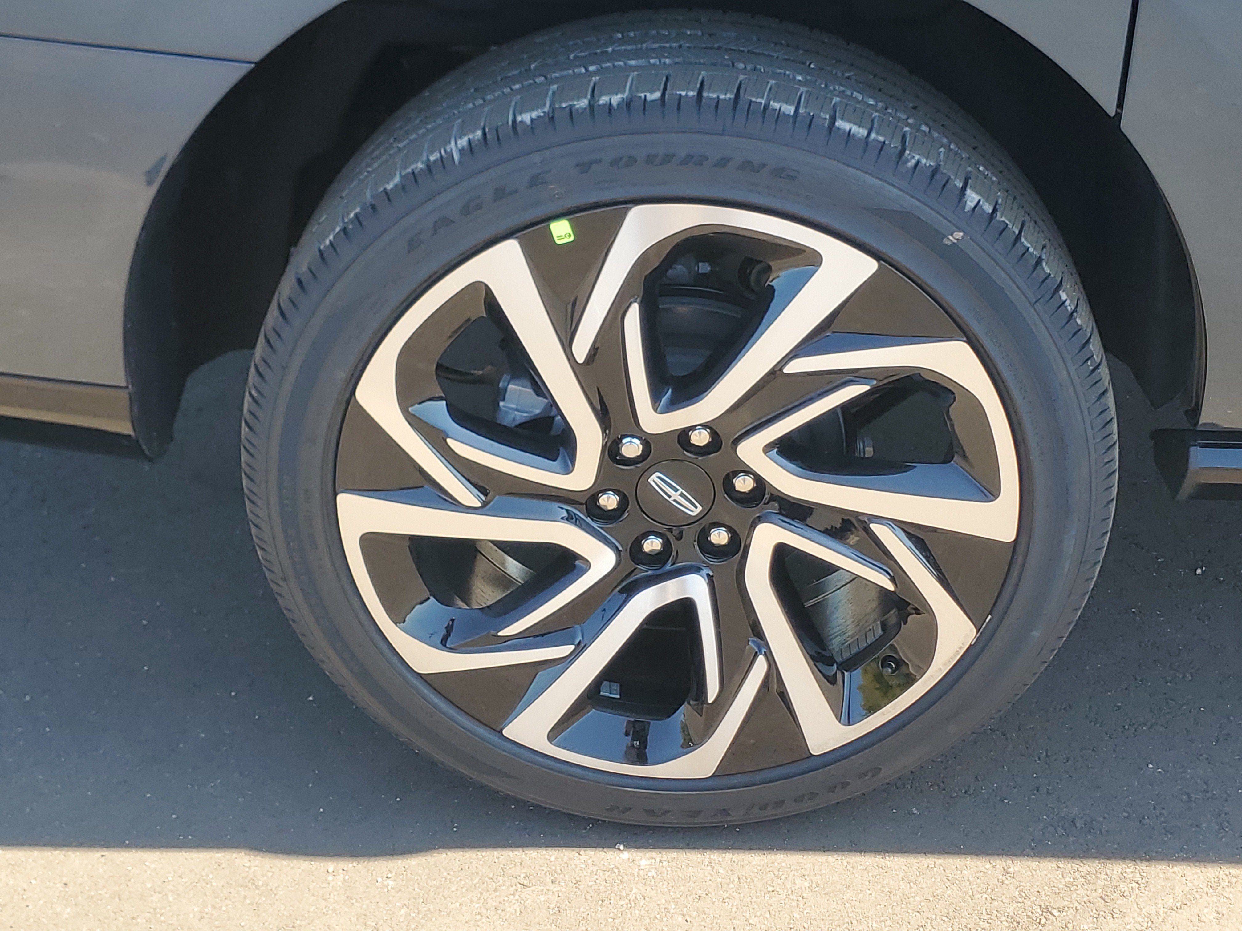 2027 Lincoln Navigator L Reserve