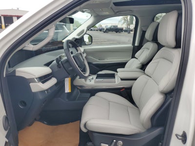 2026 Lincoln Navigator L Reserve