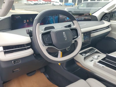 2026 Lincoln Navigator L Reserve