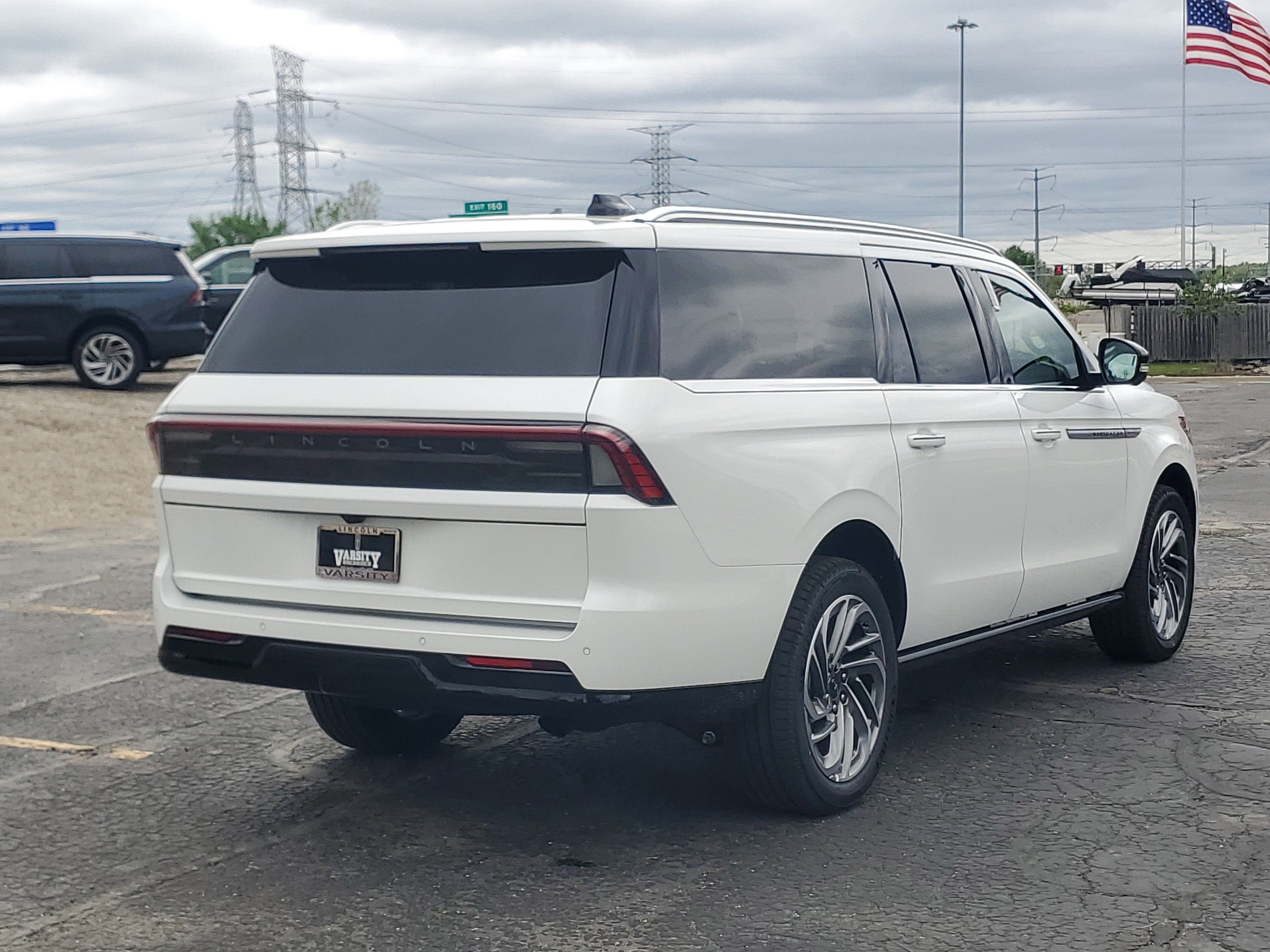 2026 Lincoln Navigator L Reserve