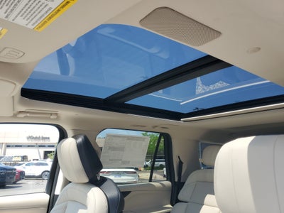 2027 Lincoln Navigator L Reserve