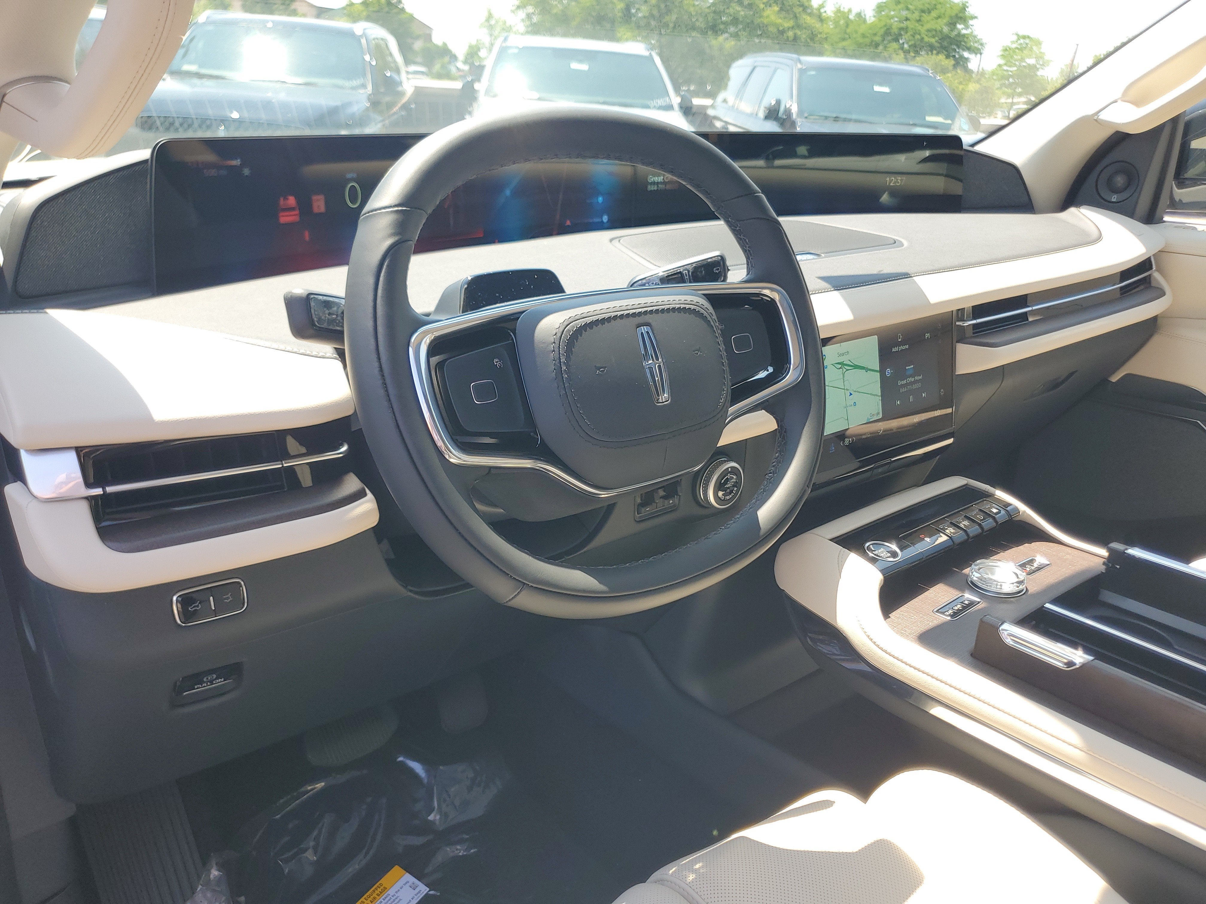 2027 Lincoln Navigator L Reserve