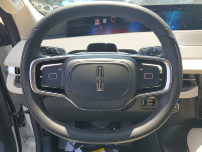 2027 Lincoln Navigator L Reserve