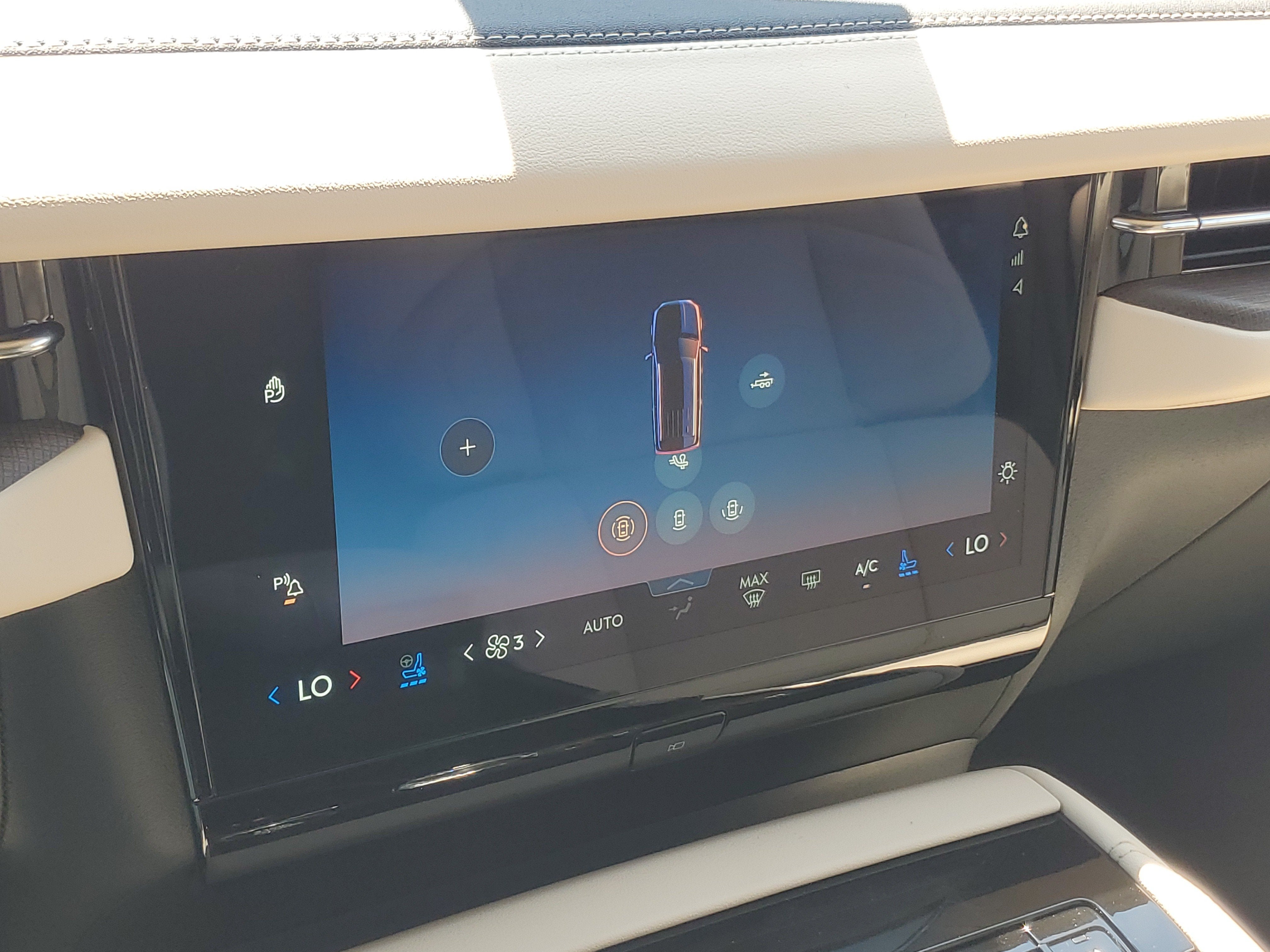 2027 Lincoln Navigator L Reserve