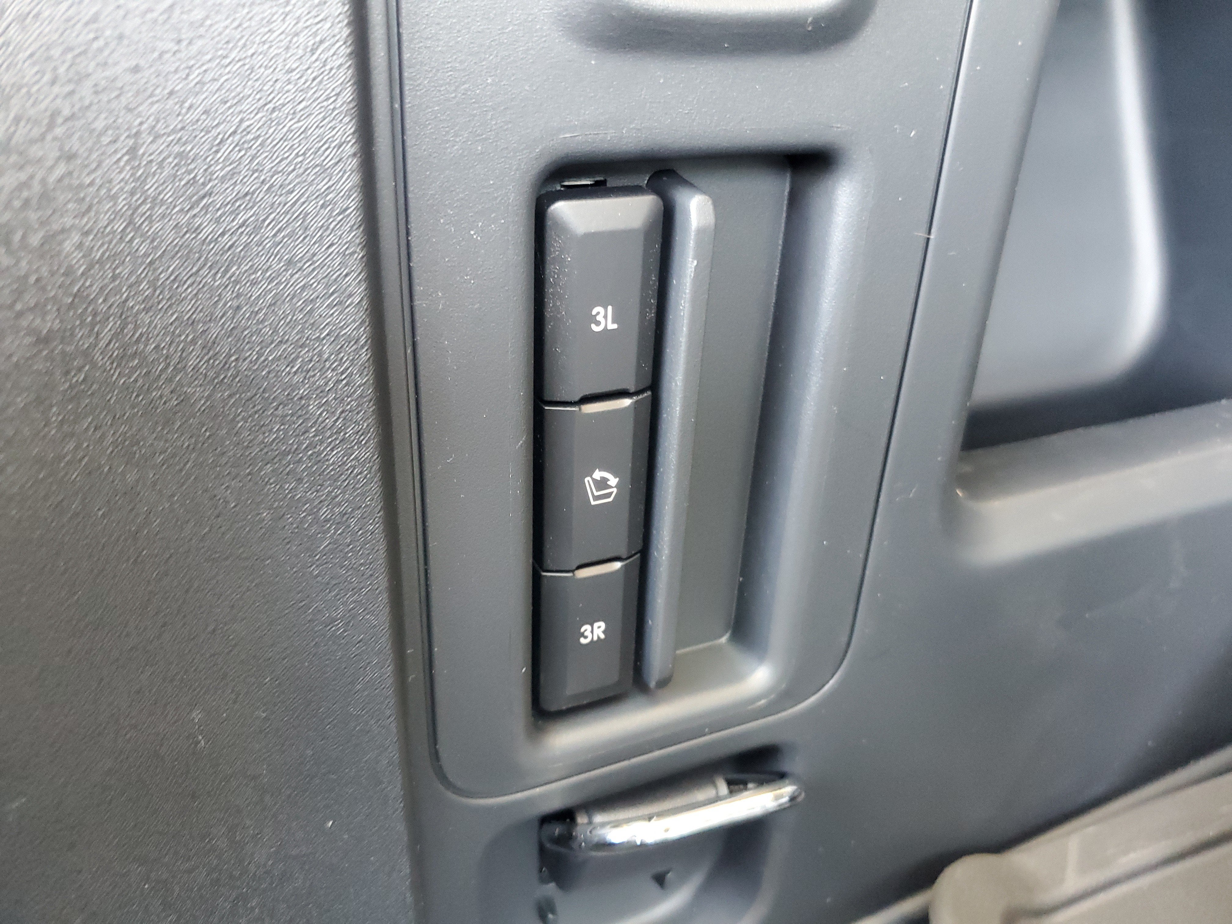 2027 Lincoln Navigator L Reserve