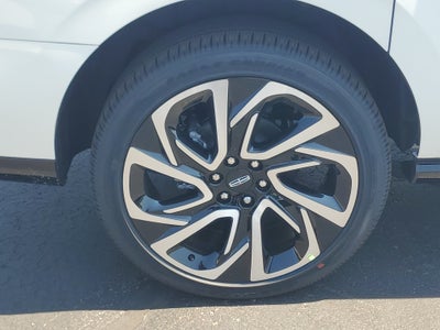2027 Lincoln Navigator L Reserve