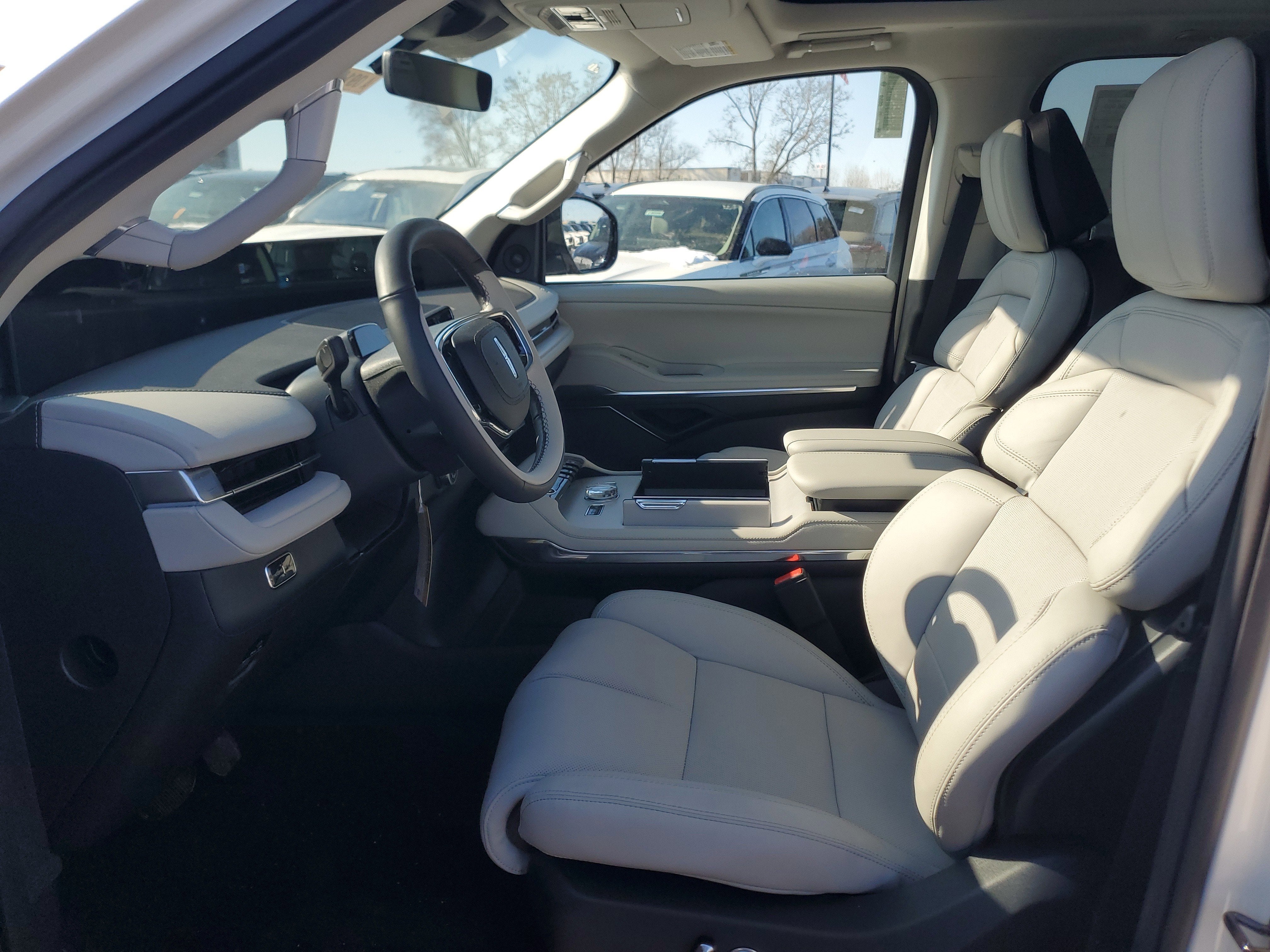 2026 Lincoln Navigator L Reserve