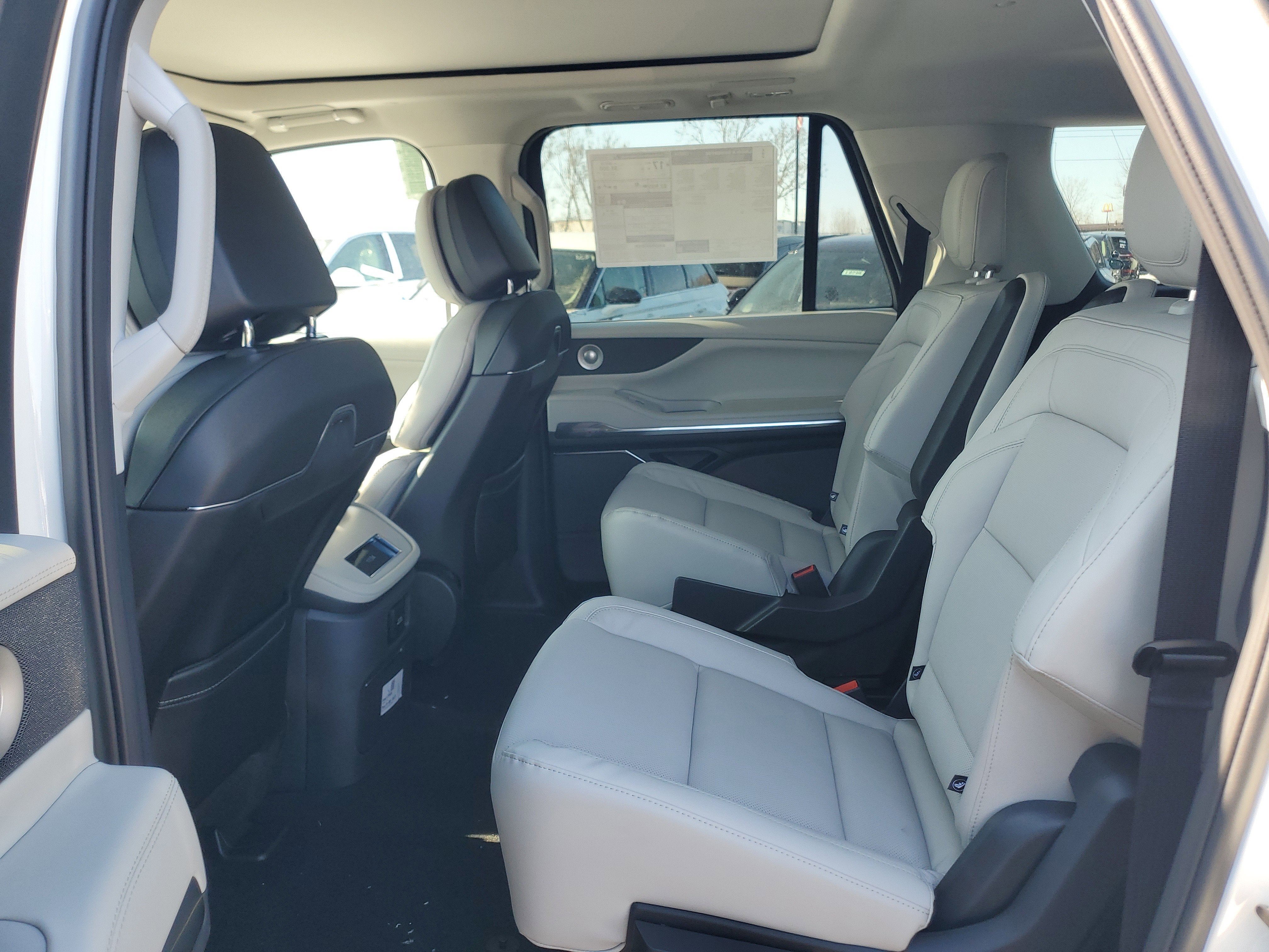 2026 Lincoln Navigator L Reserve