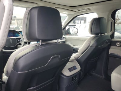 2026 Lincoln Navigator L Reserve