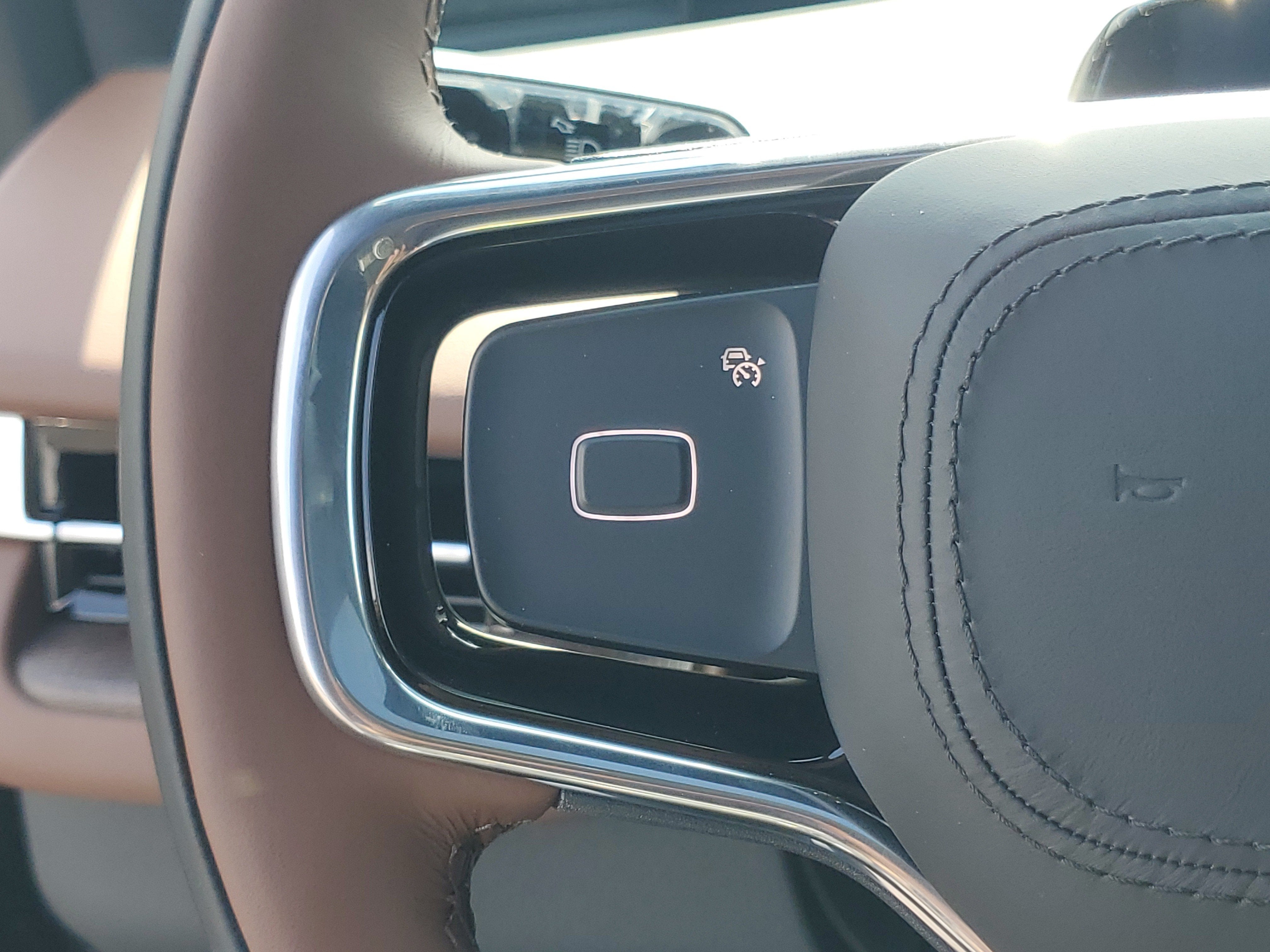 2027 Lincoln Navigator L Reserve