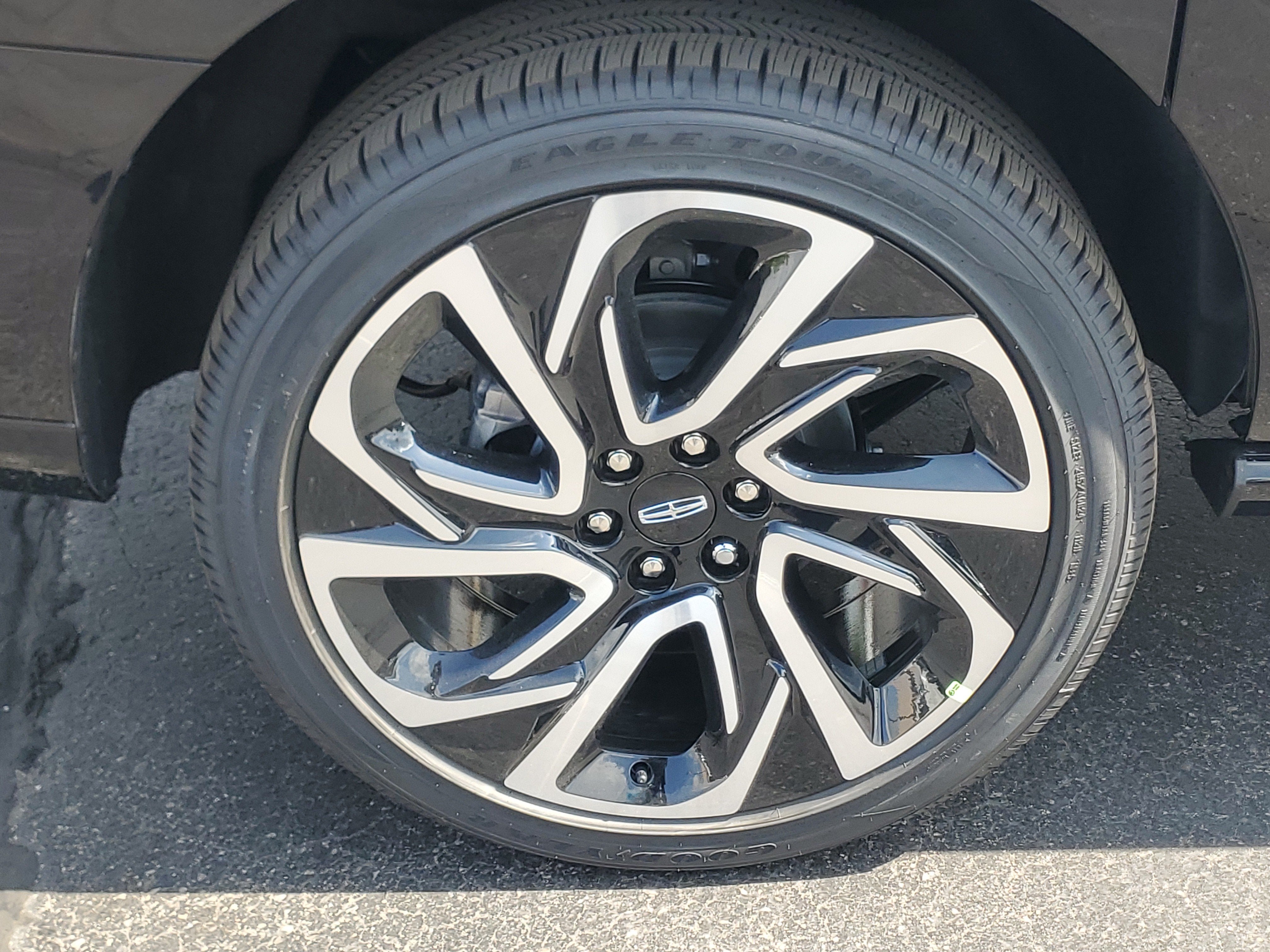 2027 Lincoln Navigator L Reserve