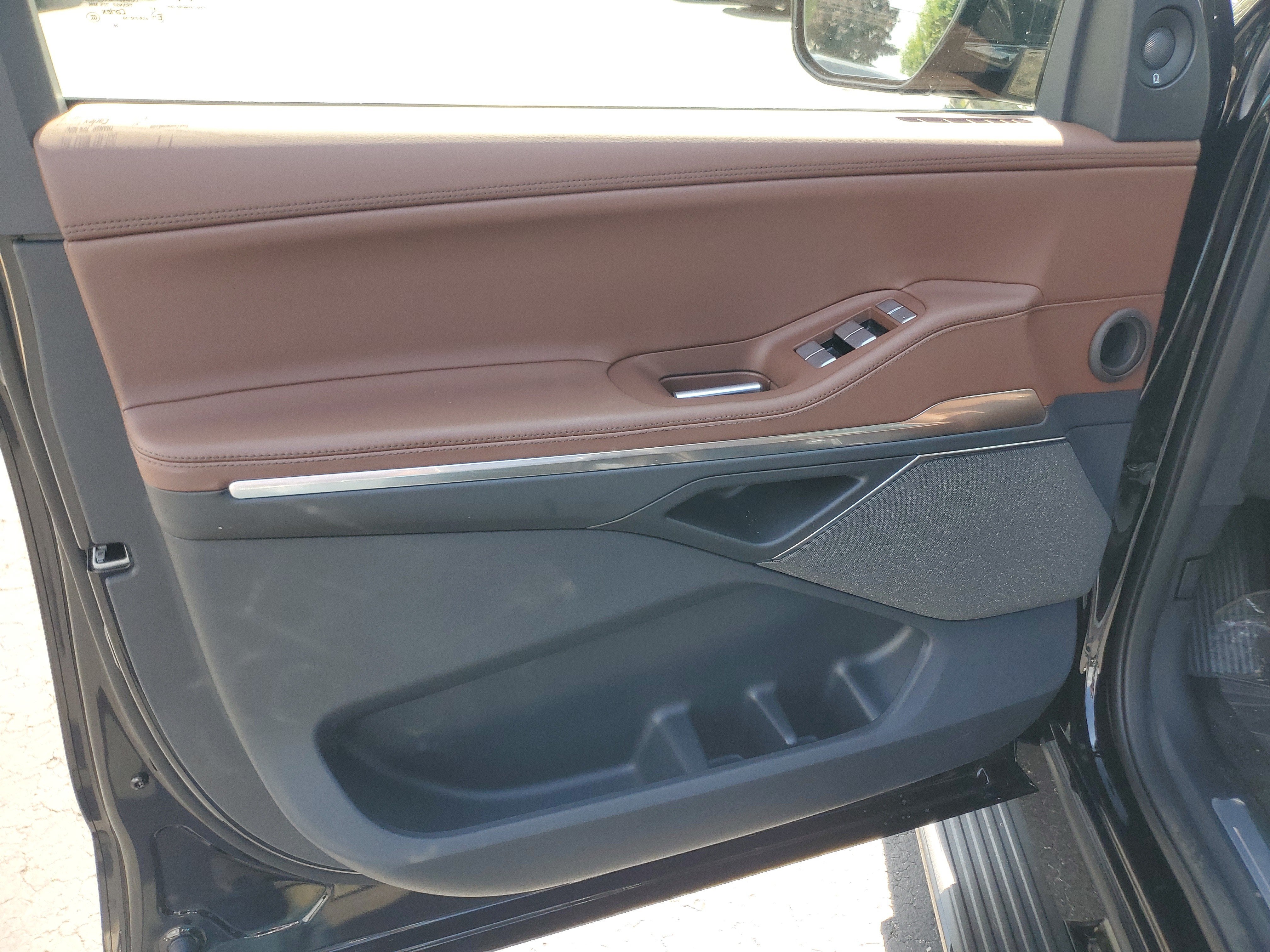 2027 Lincoln Navigator L Reserve