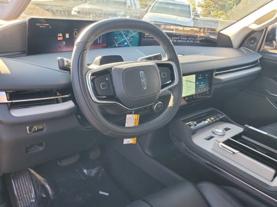 2027 Lincoln Navigator L Reserve