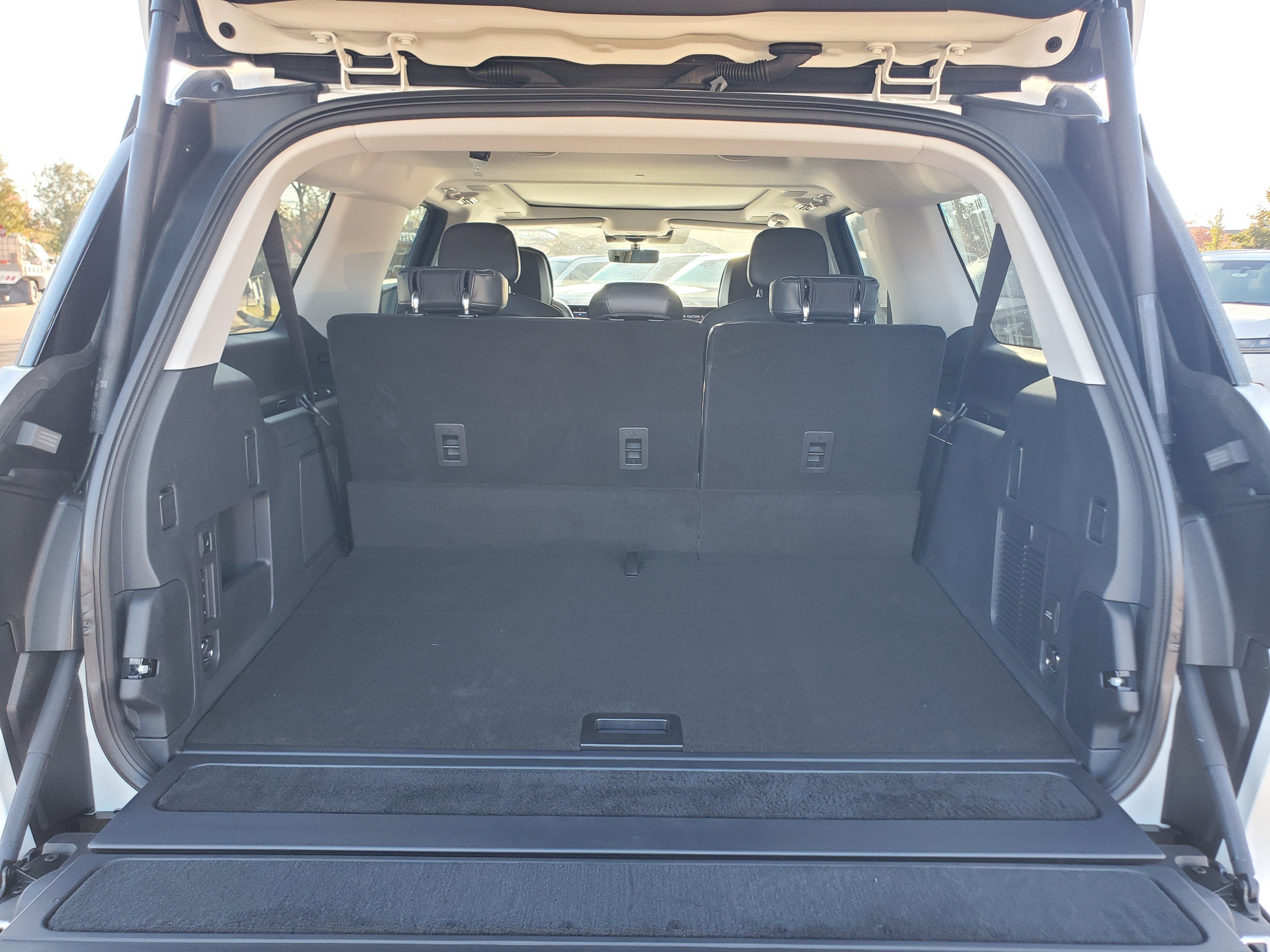 2027 Lincoln Navigator L Reserve