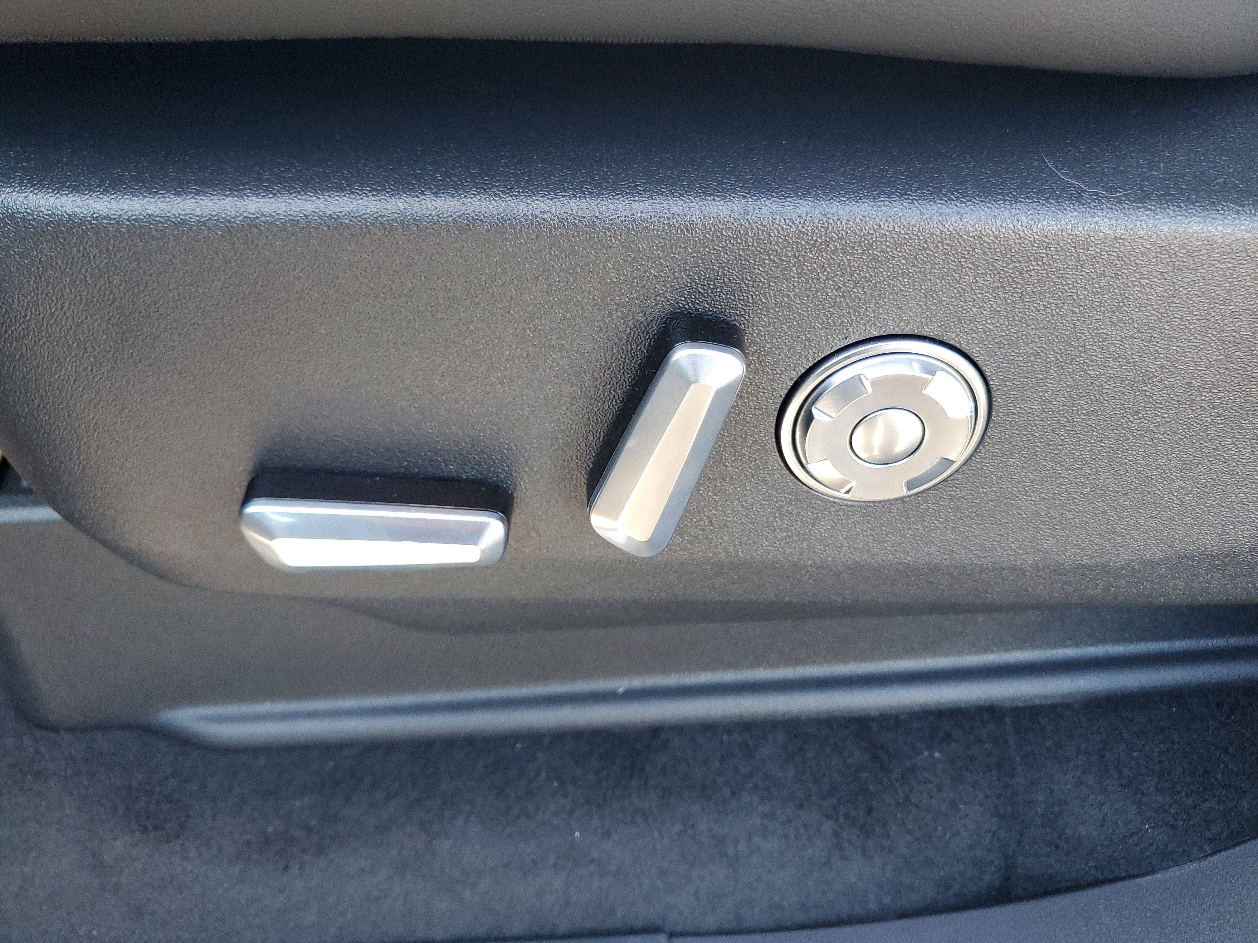 2027 Lincoln Navigator L Reserve