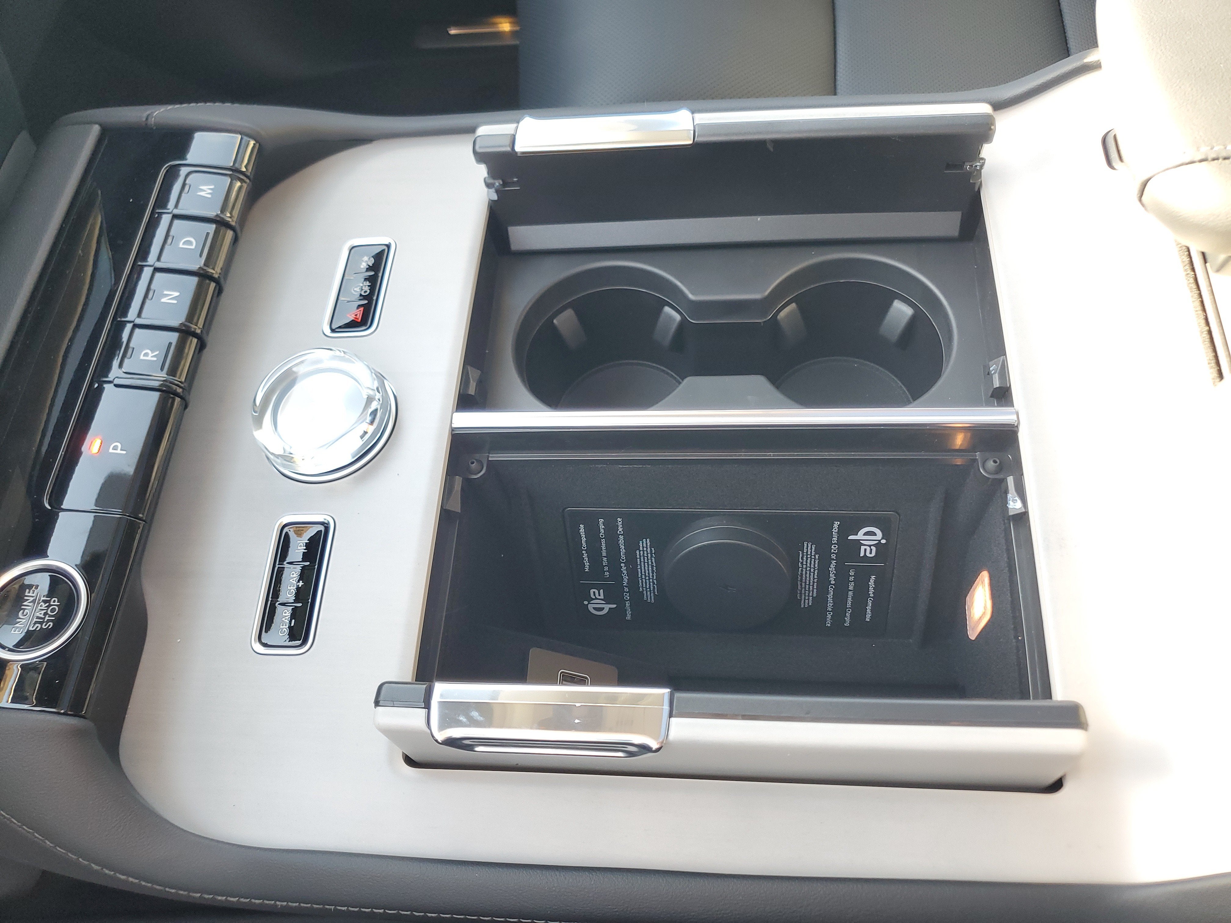 2027 Lincoln Navigator L Reserve