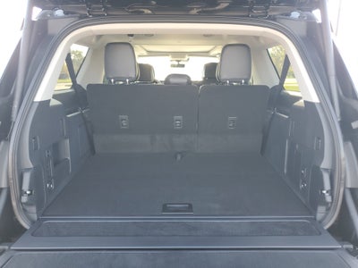 2027 Lincoln Navigator L Reserve