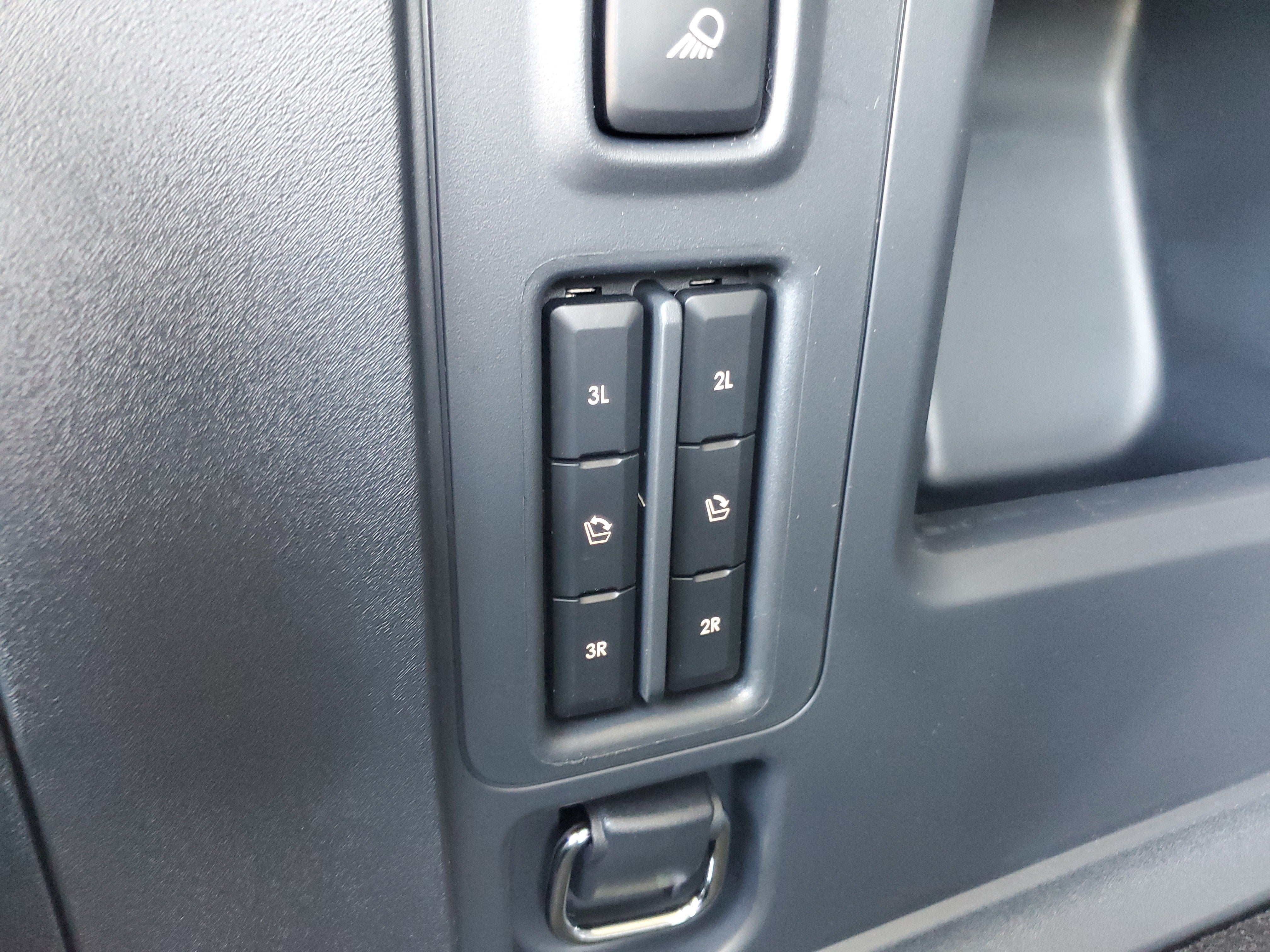 2027 Lincoln Navigator L Reserve