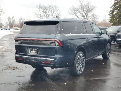 2026 Lincoln Navigator L Reserve
