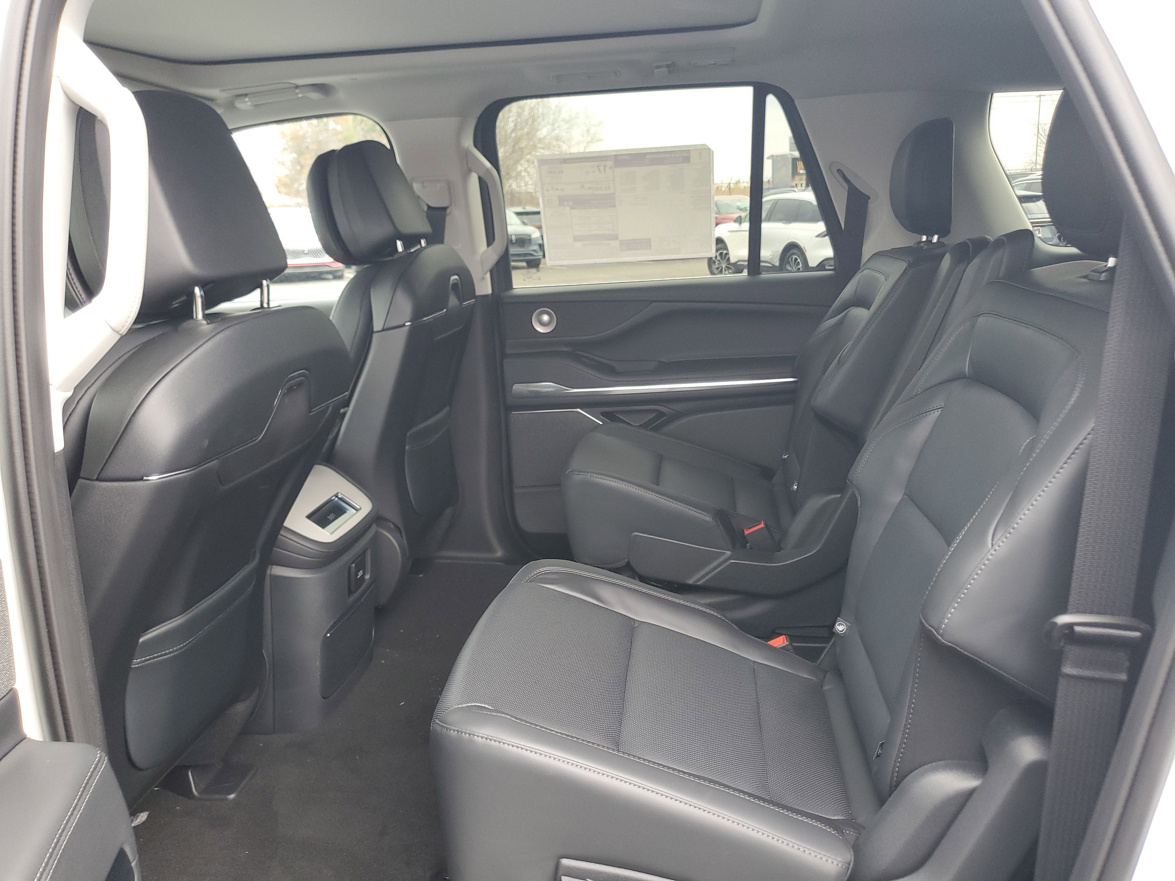 2026 Lincoln Navigator L Reserve