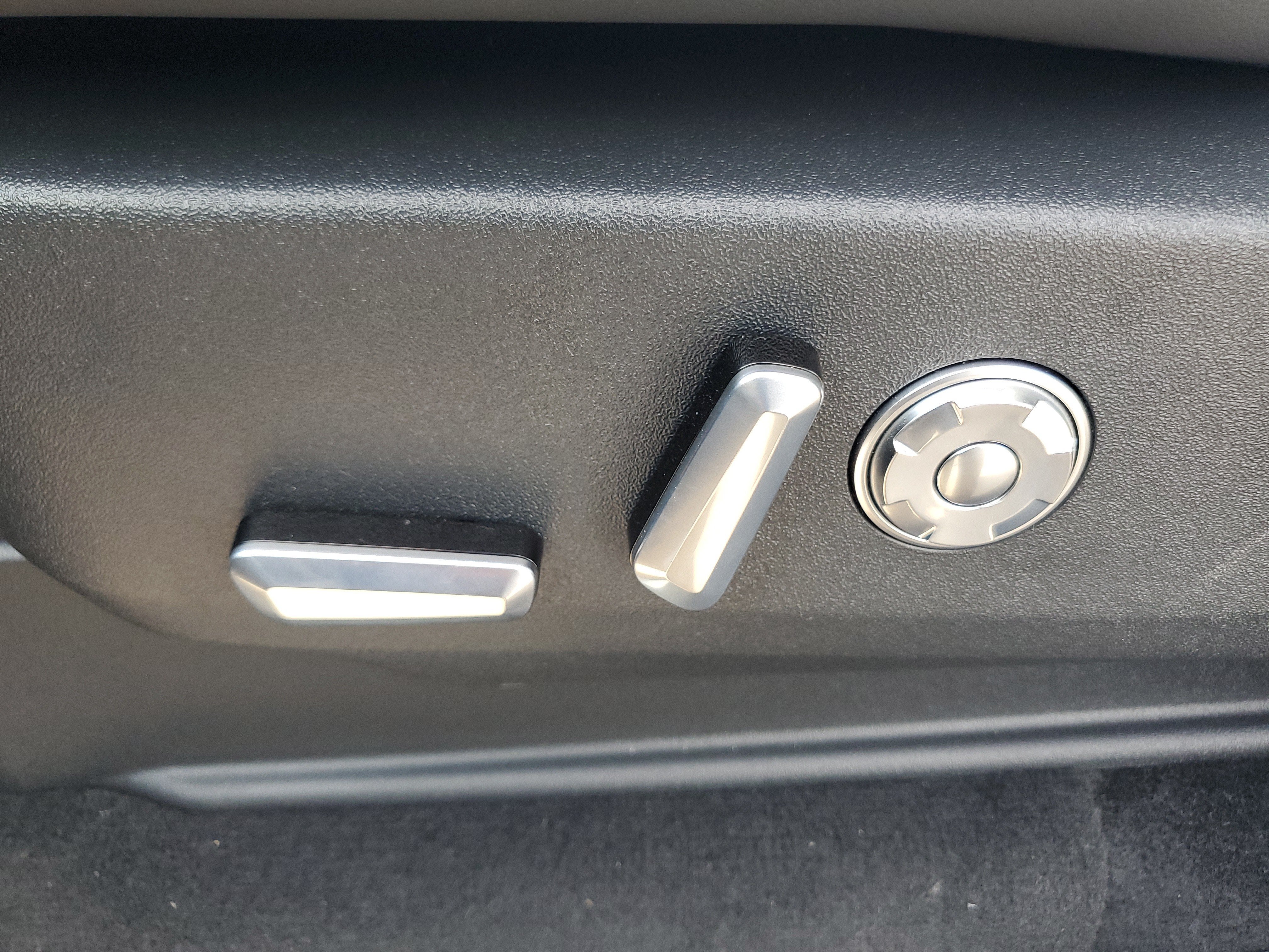2027 Lincoln Navigator L Reserve