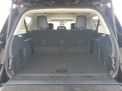 2027 Lincoln Navigator L Reserve