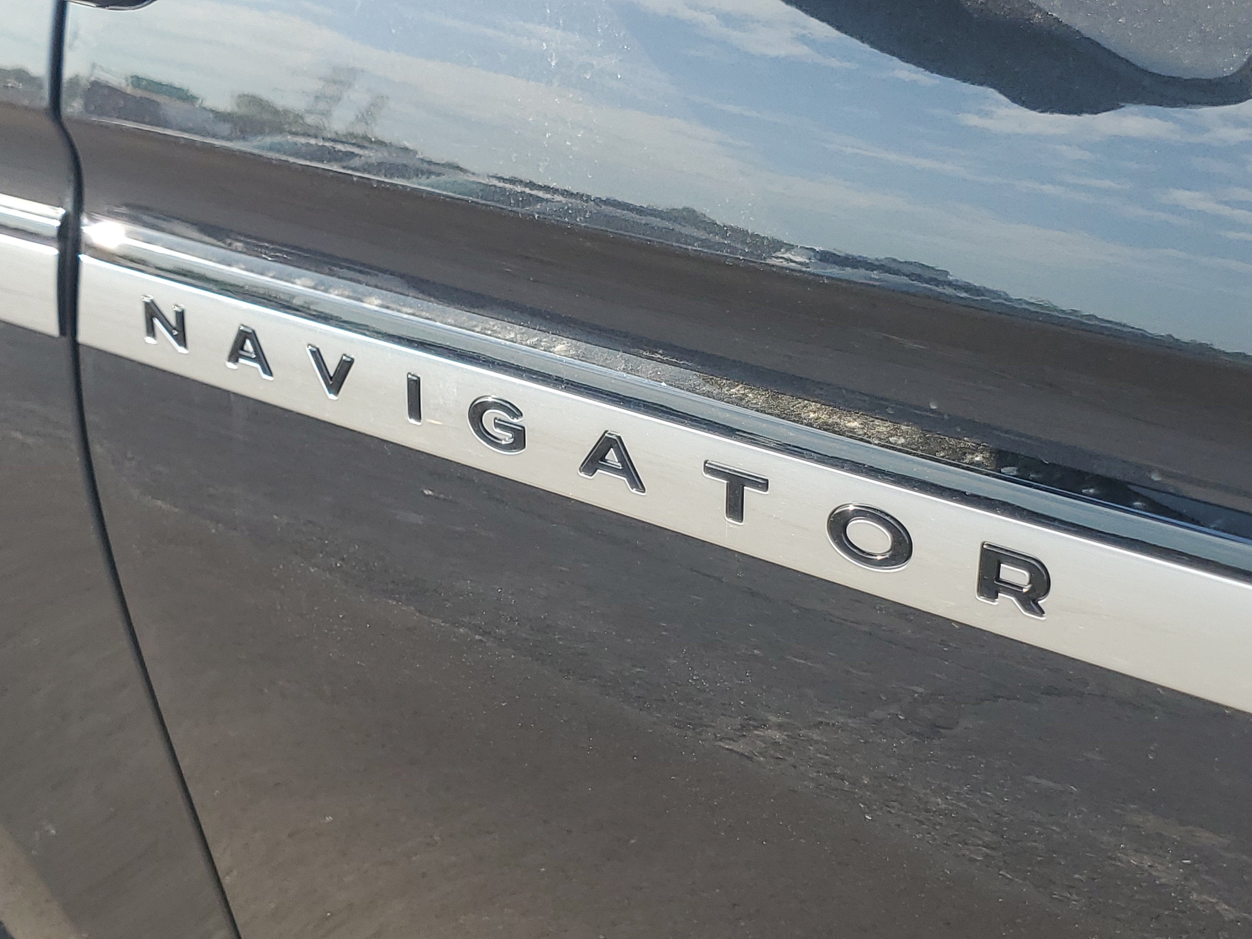 2027 Lincoln Navigator L Reserve