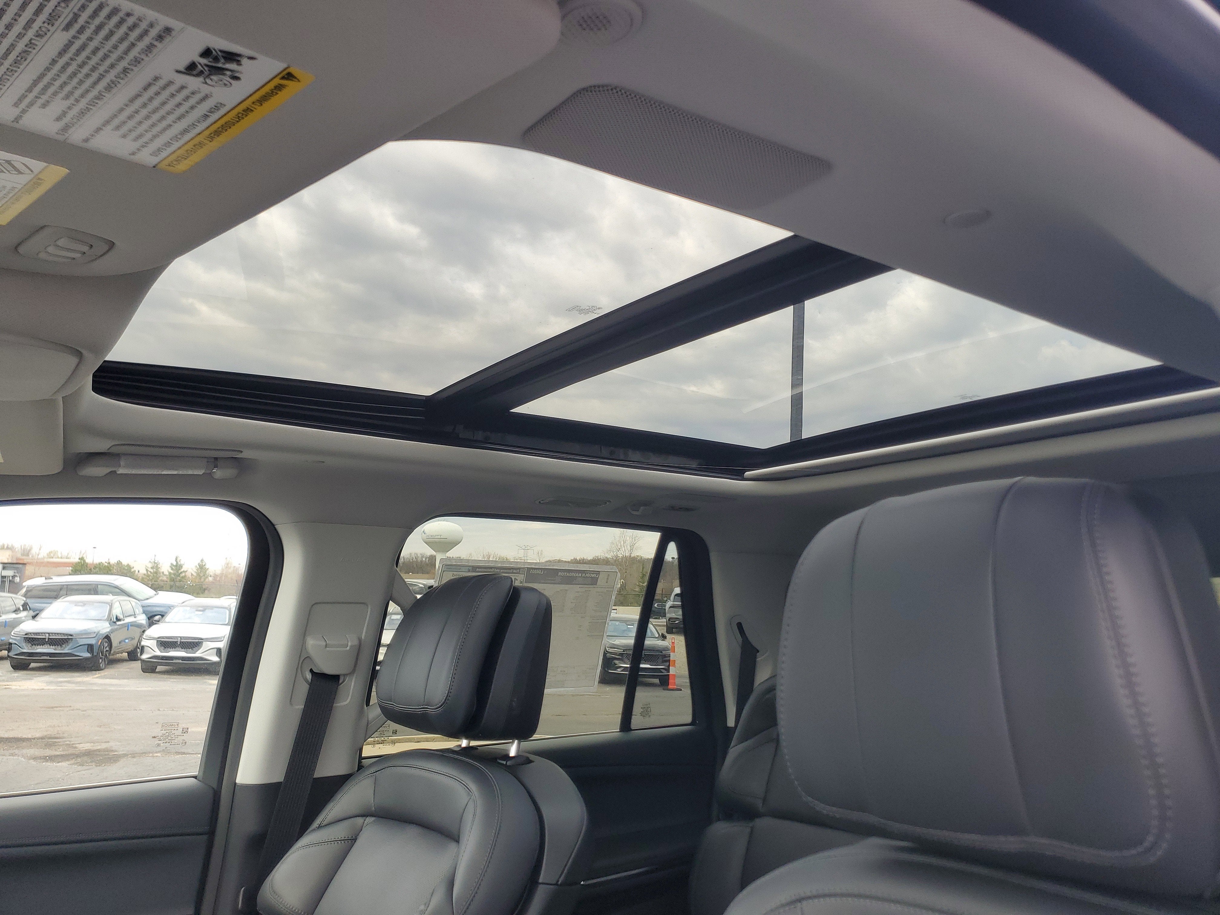 2026 Lincoln Navigator L Reserve