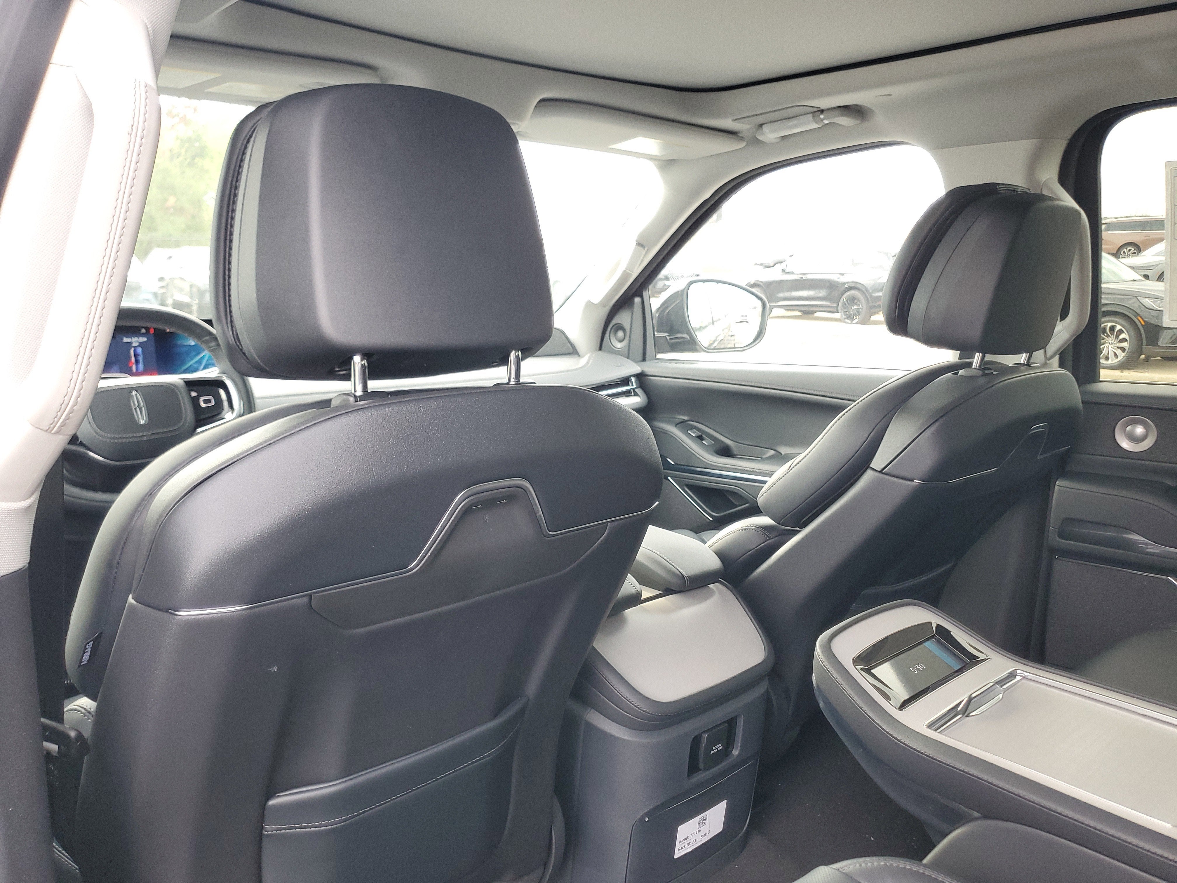 2026 Lincoln Navigator L Reserve