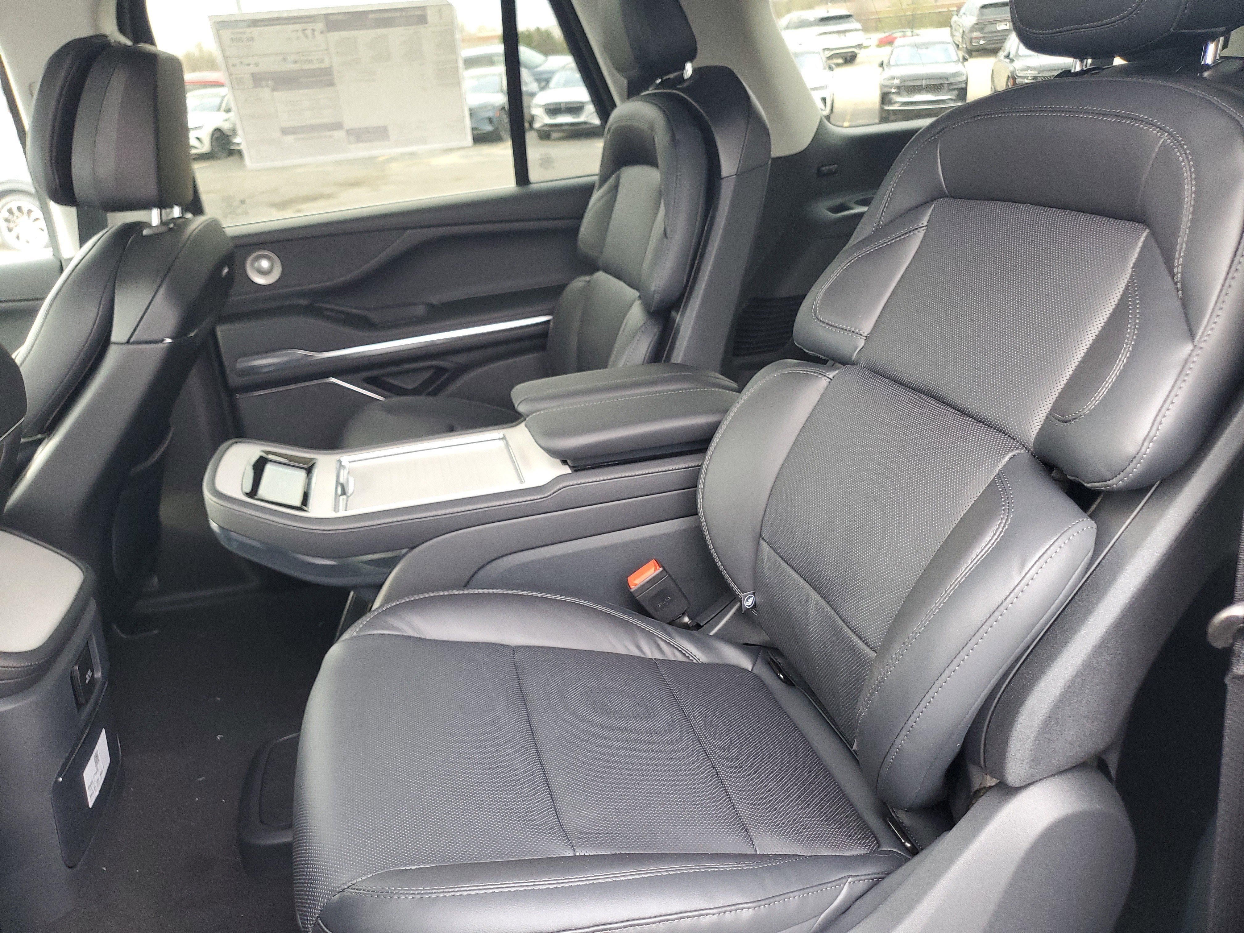 2026 Lincoln Navigator L Reserve