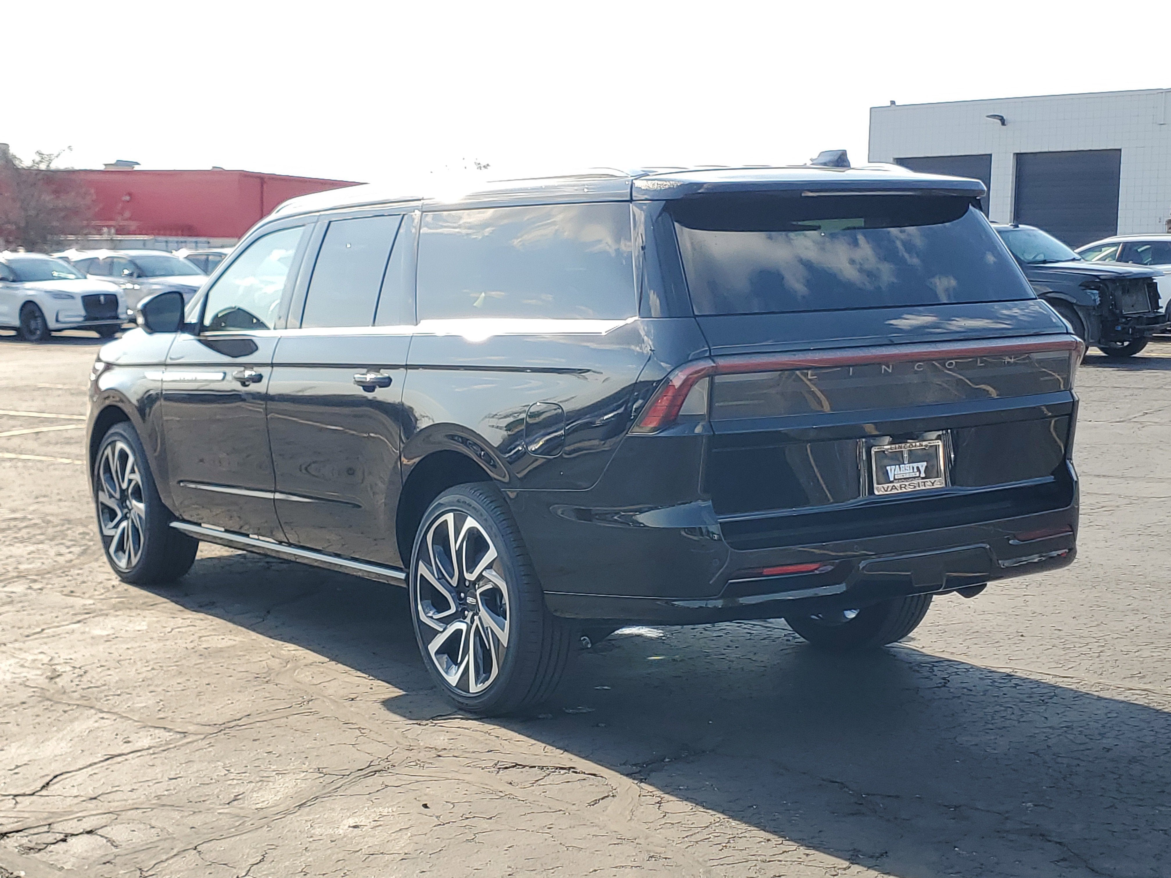 2026 Lincoln Navigator L Reserve