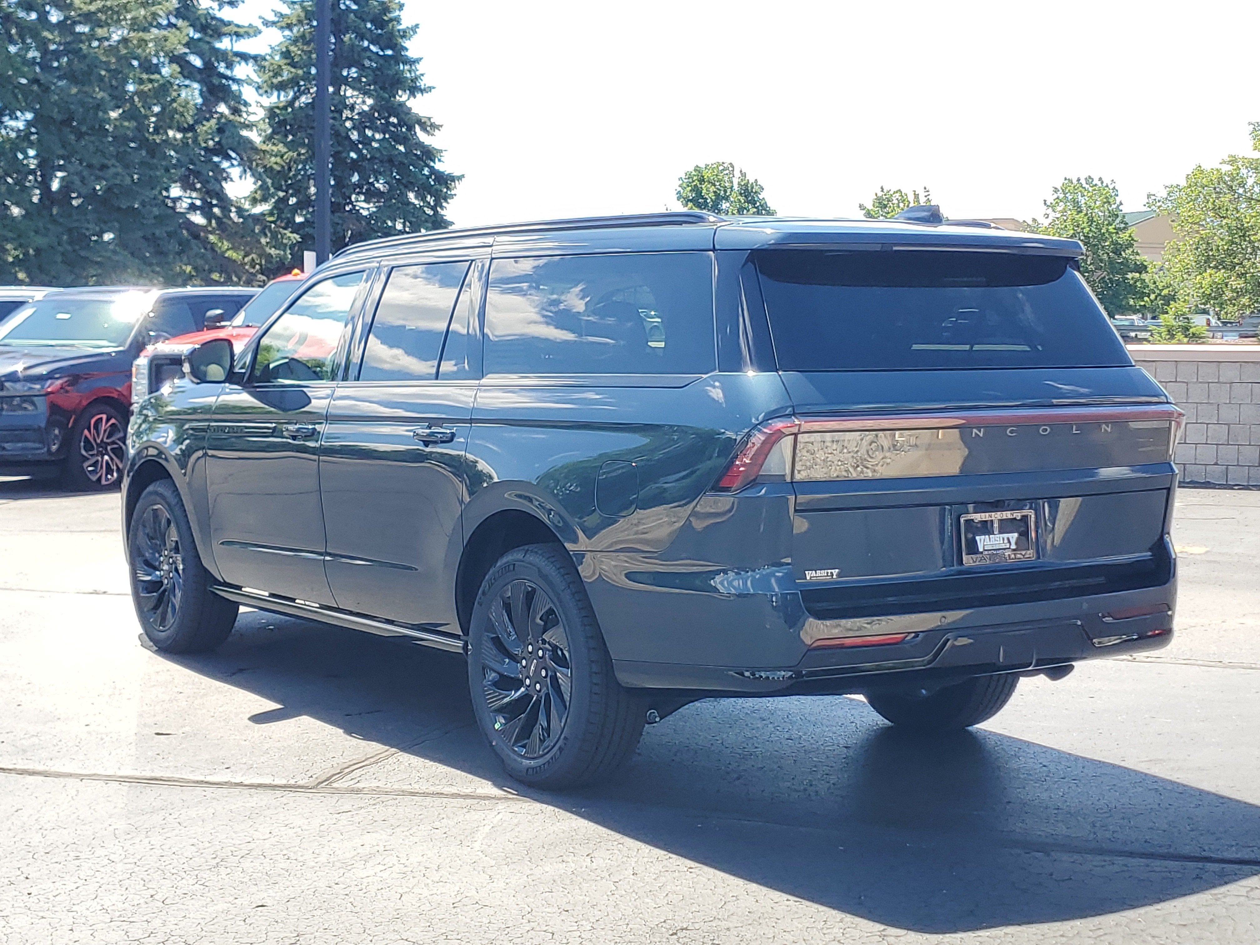2026 Lincoln Navigator L Reserve