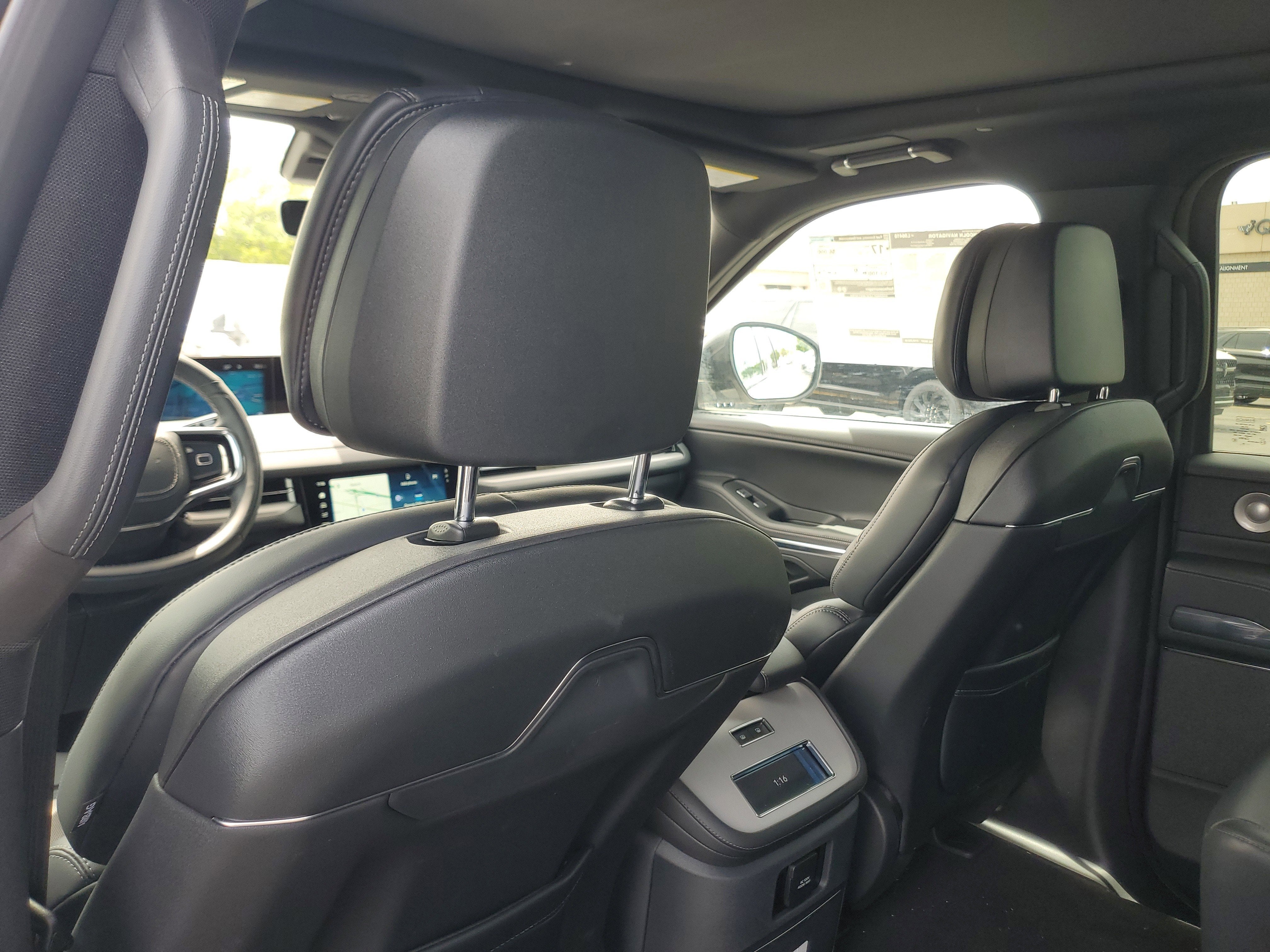 2025 Lincoln Navigator L Reserve