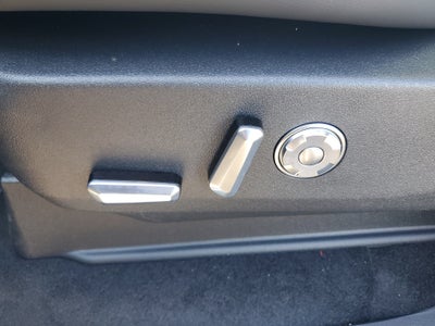 2027 Lincoln Navigator L Reserve
