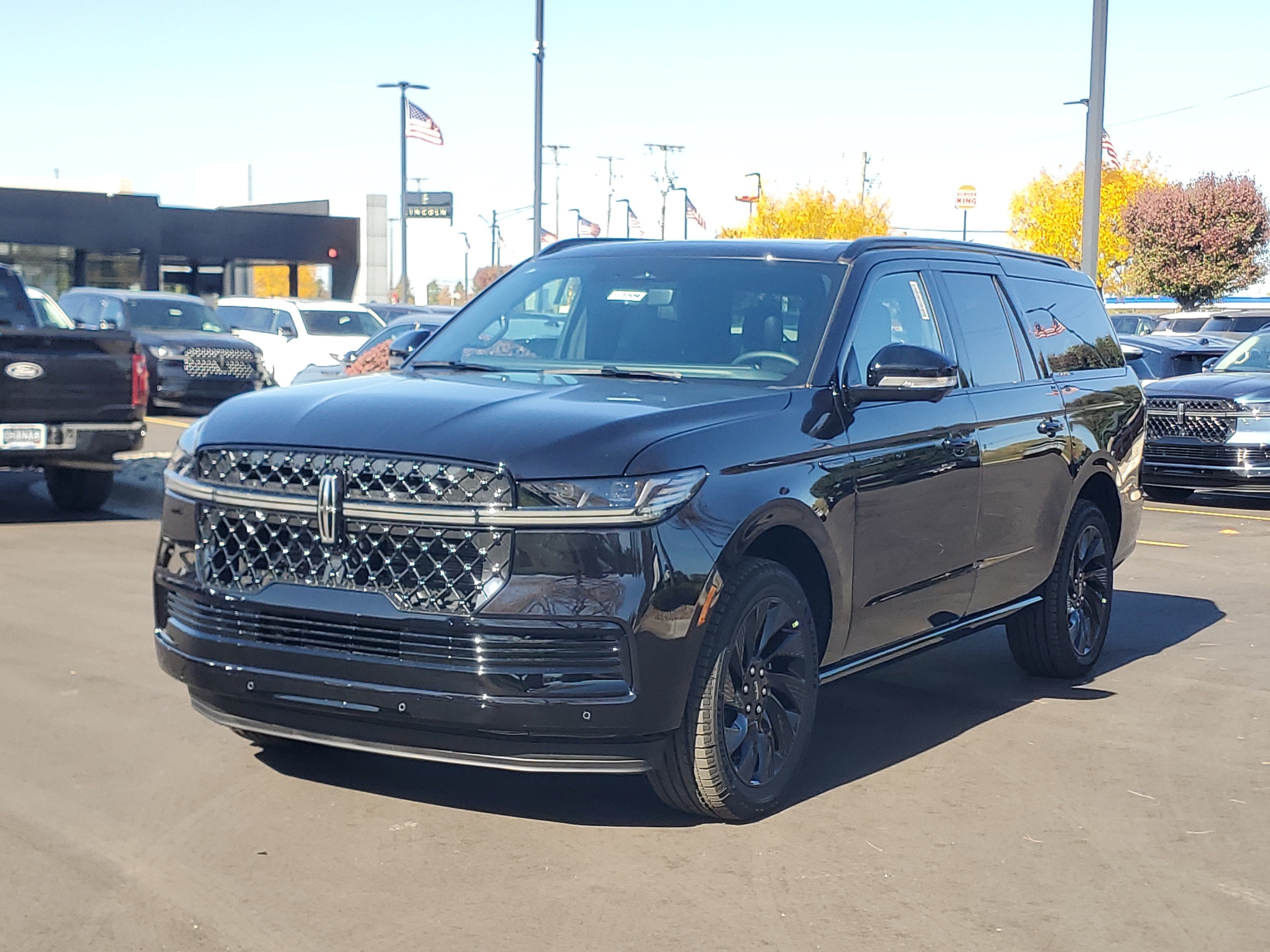 2027 Lincoln Navigator L Reserve