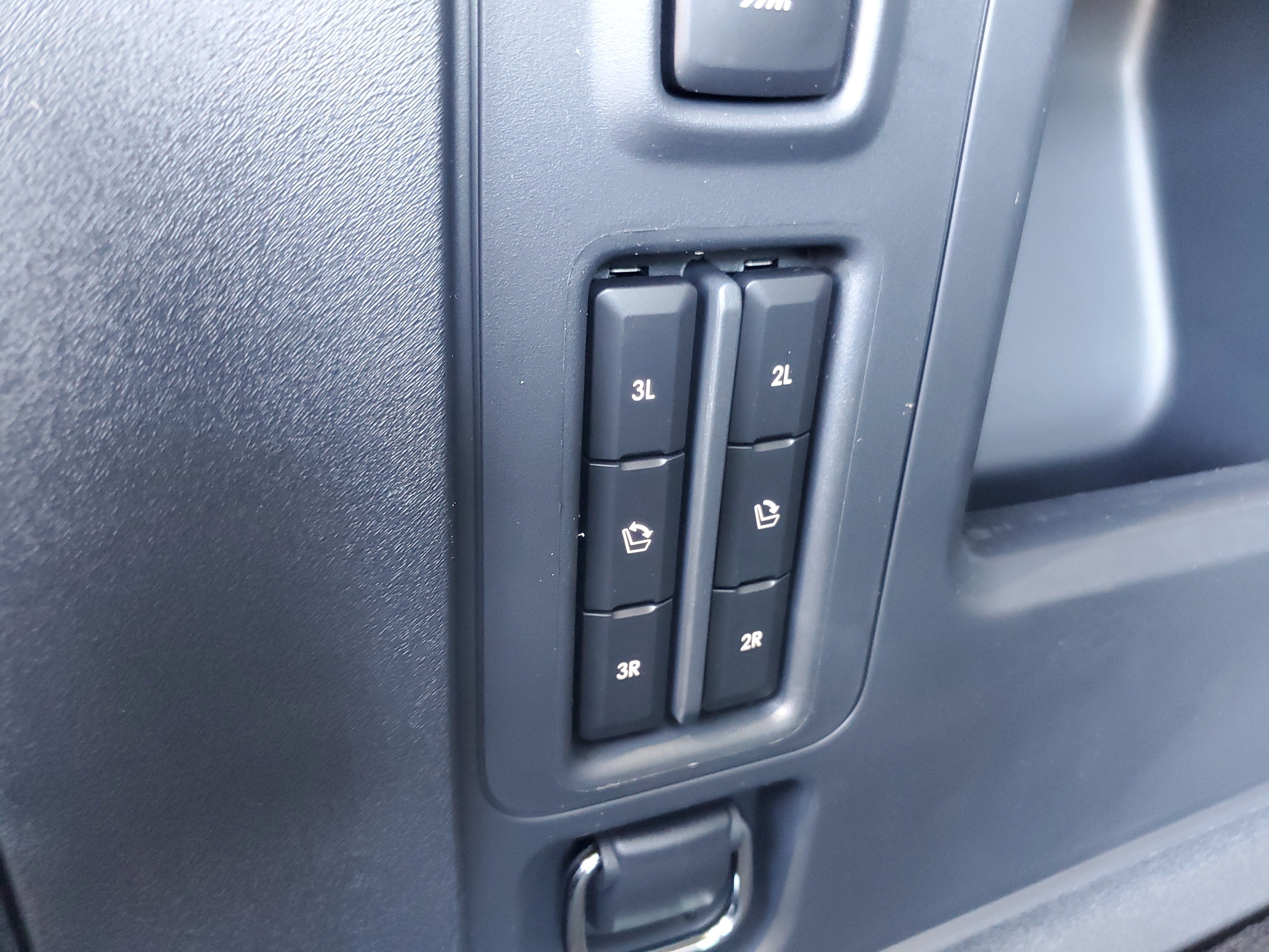 2027 Lincoln Navigator L Reserve