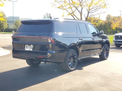 2027 Lincoln Navigator L Reserve
