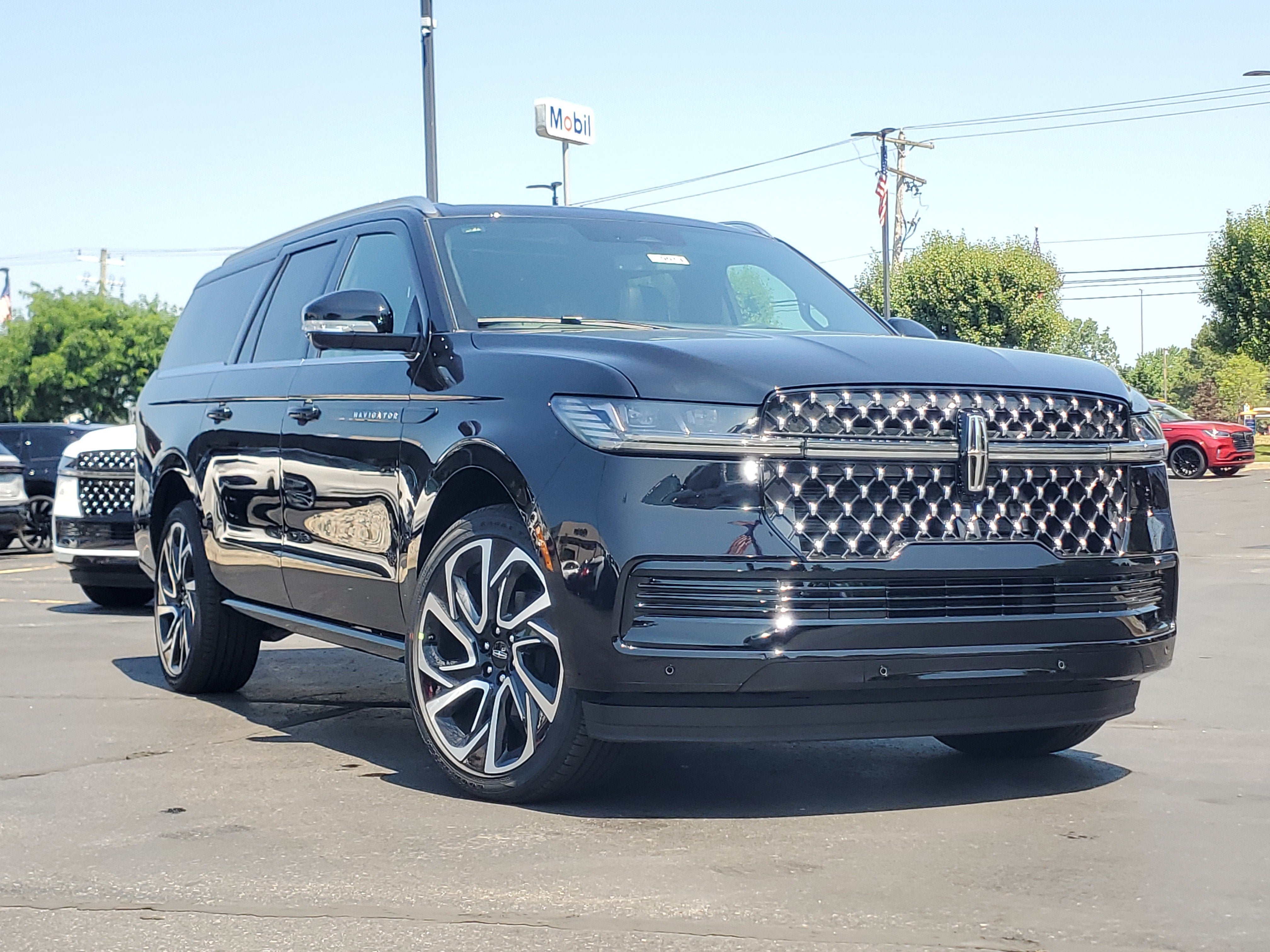 2027 Lincoln Navigator L Black Label