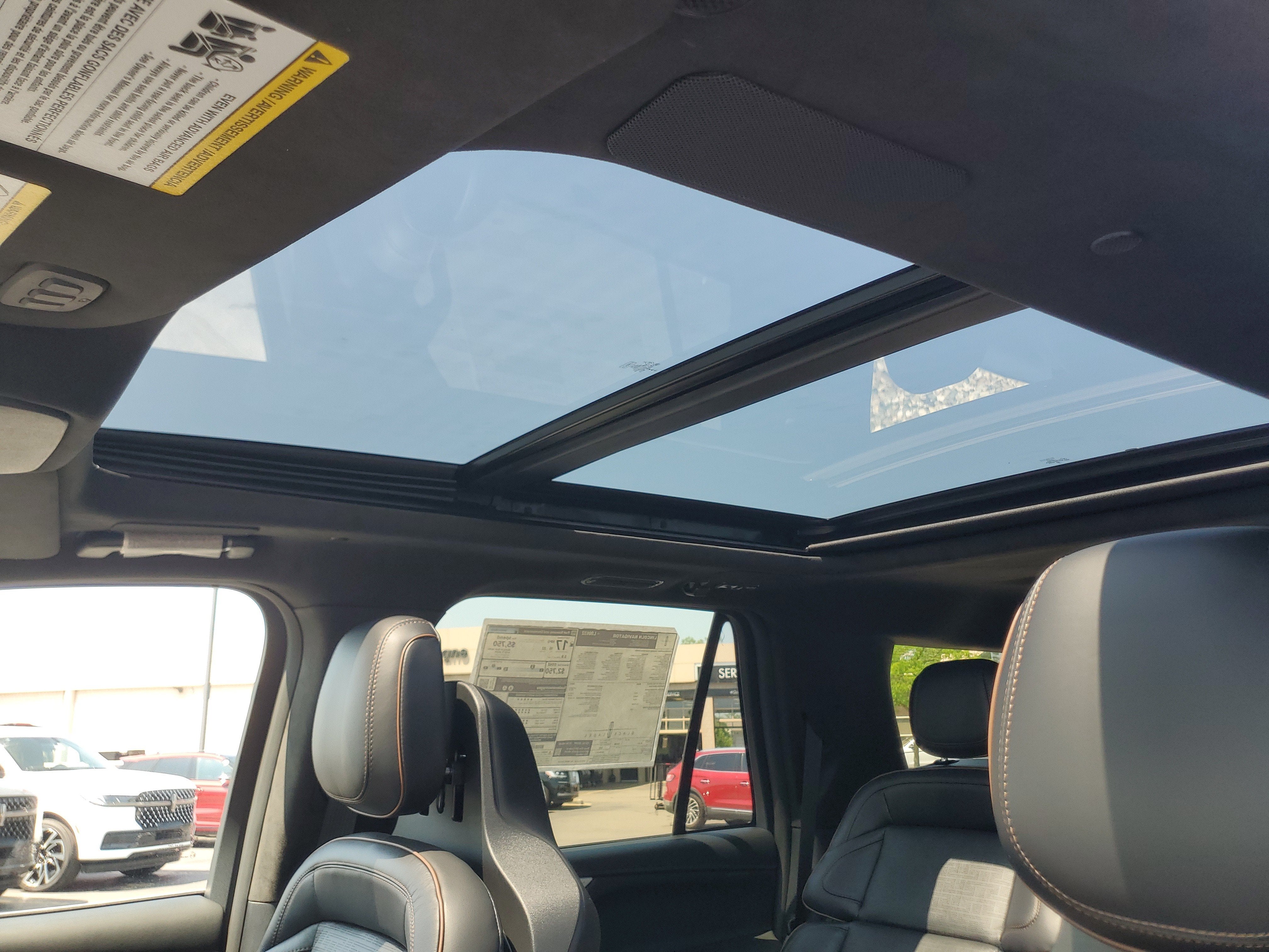 2027 Lincoln Navigator L Black Label