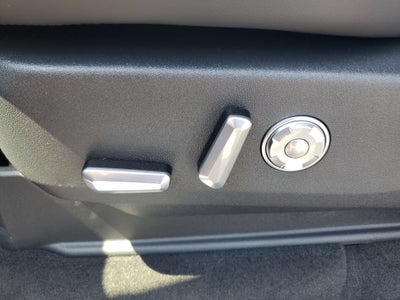 2027 Lincoln Navigator L Black Label