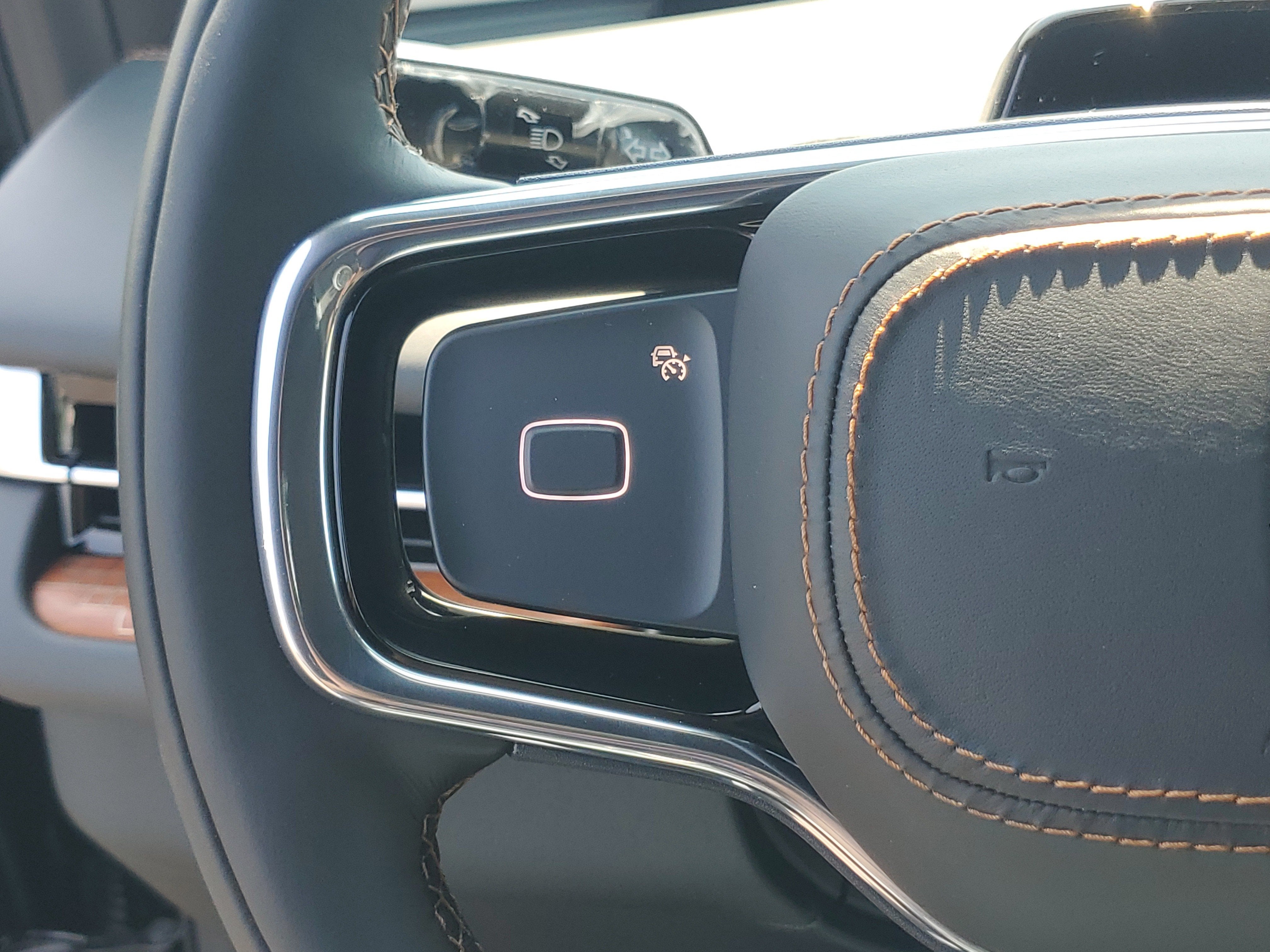 2027 Lincoln Navigator L Black Label