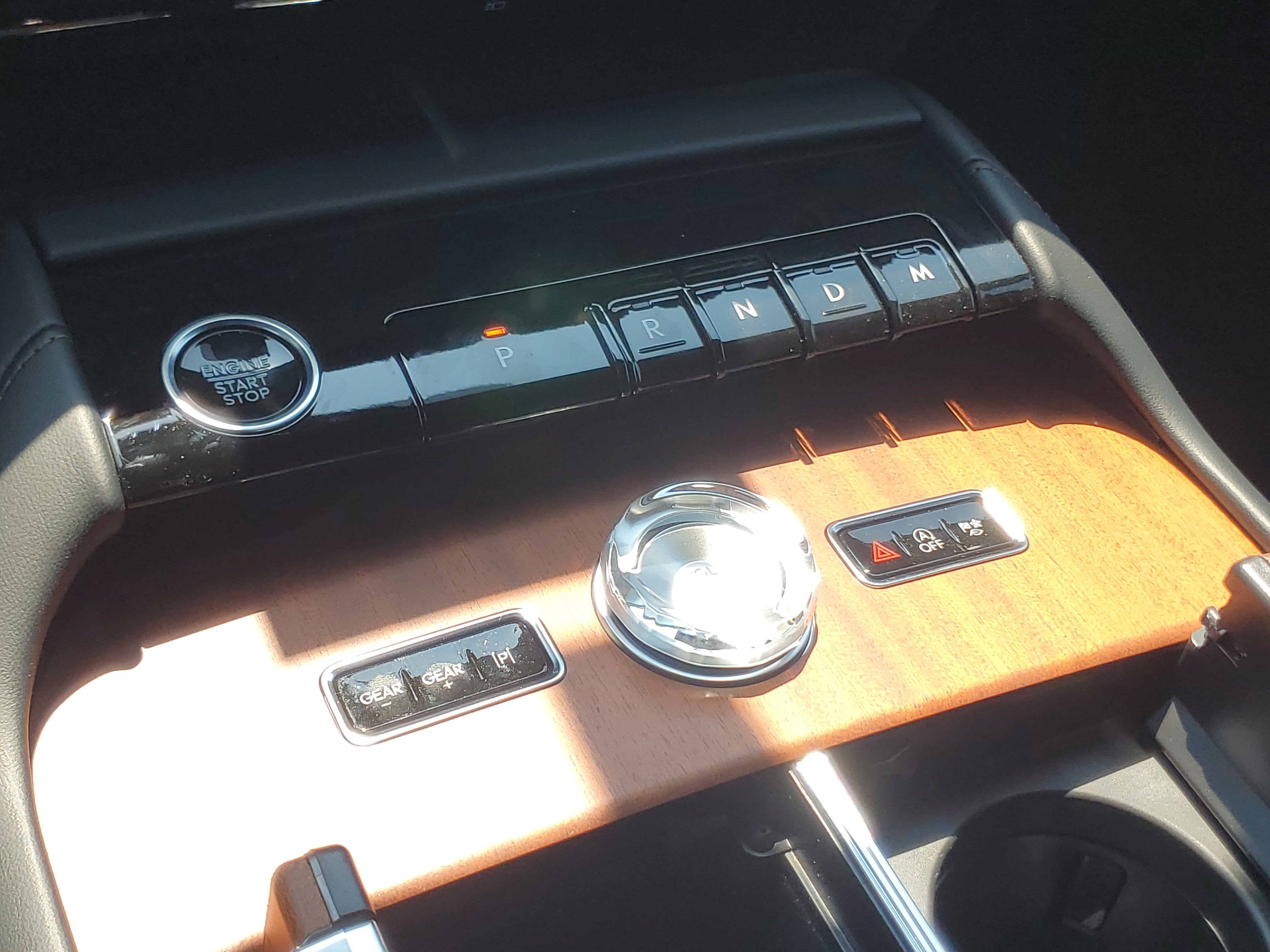 2027 Lincoln Navigator L Black Label