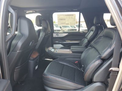 2027 Lincoln Navigator L Black Label